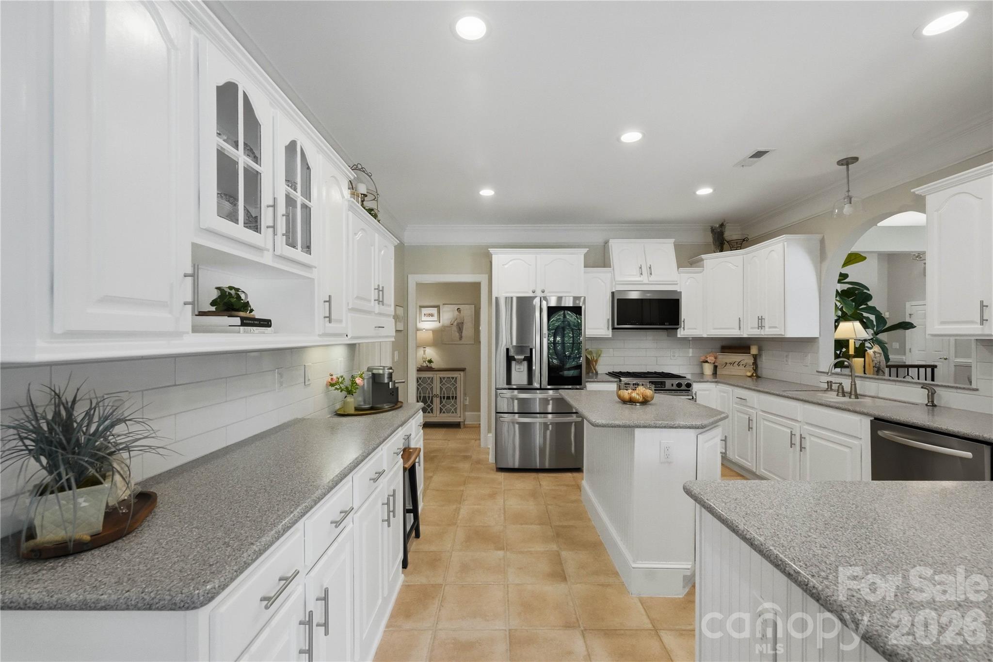 Single Family Residence at 459 Valley Run Drive, Waxhaw, photo 16 of 46