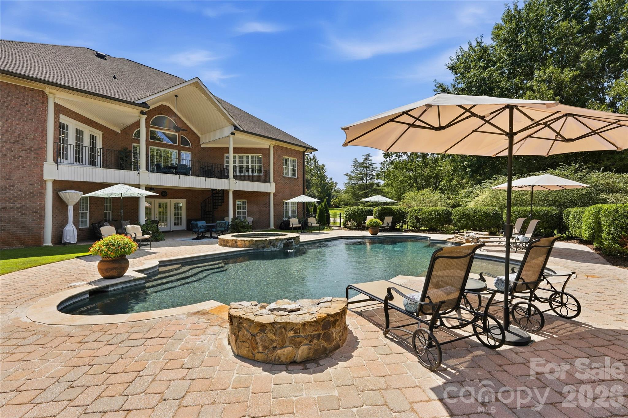 Single Family Residence at 459 Valley Run Drive, Waxhaw, photo 40 of 46