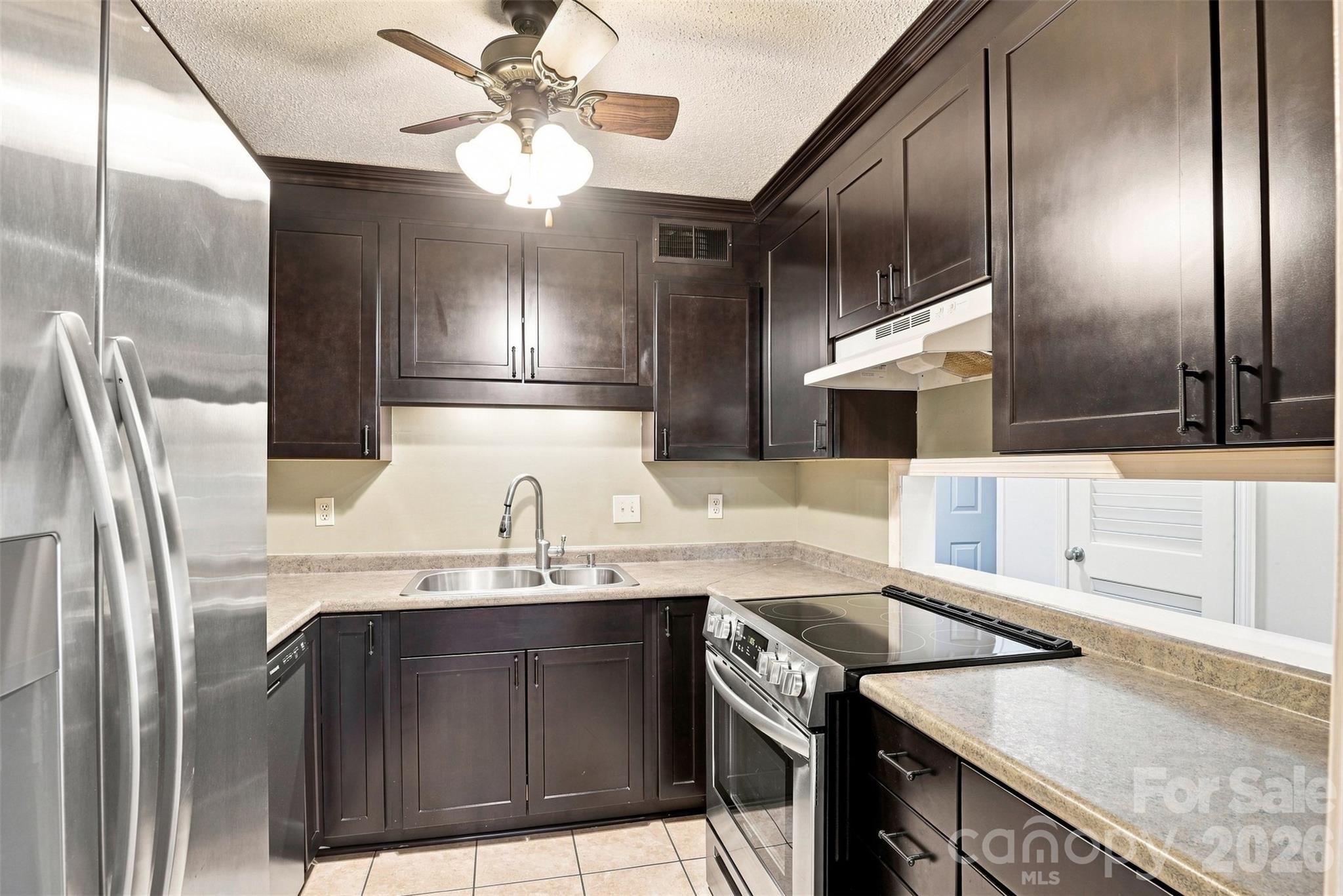 Condominium at 140 Lake Concord Road NE, Concord, photo 10 of 27