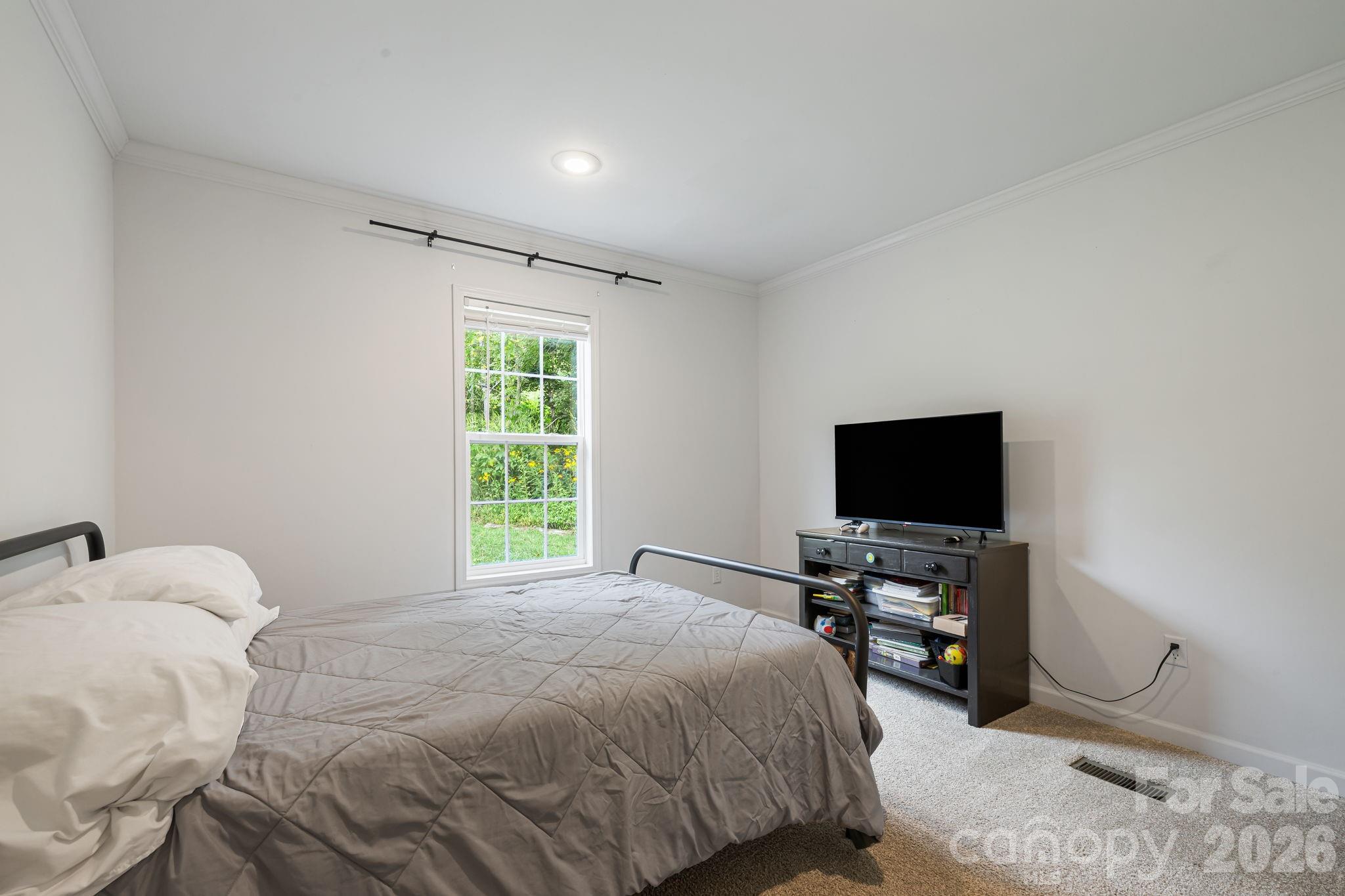 Single Family Residence at 36 Woodrat Drive, Burnsville, photo 22 of 36