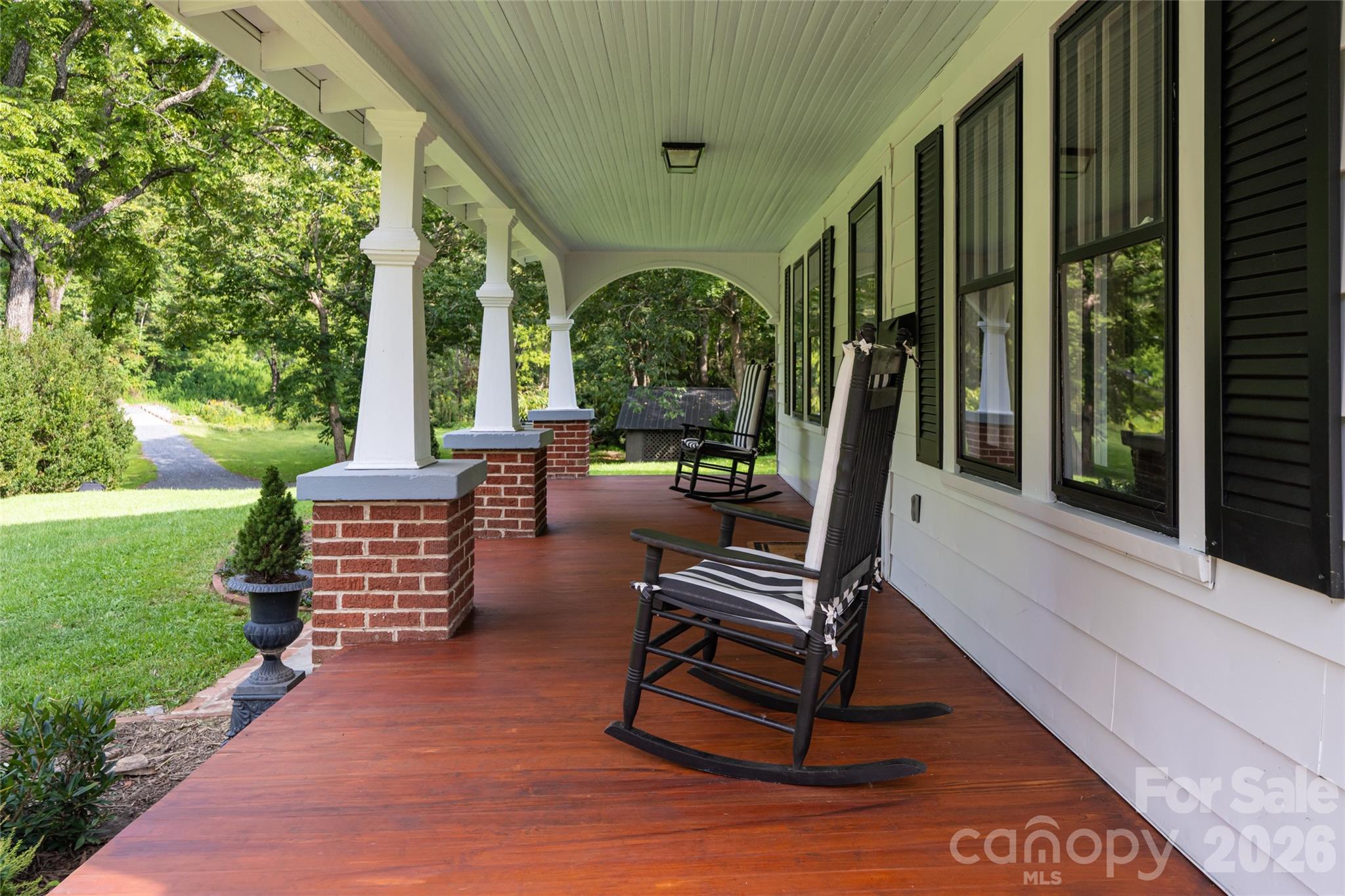 Single Family Residence at 947 Hwy 226 Highway N, Bakersville, photo 5 of 43