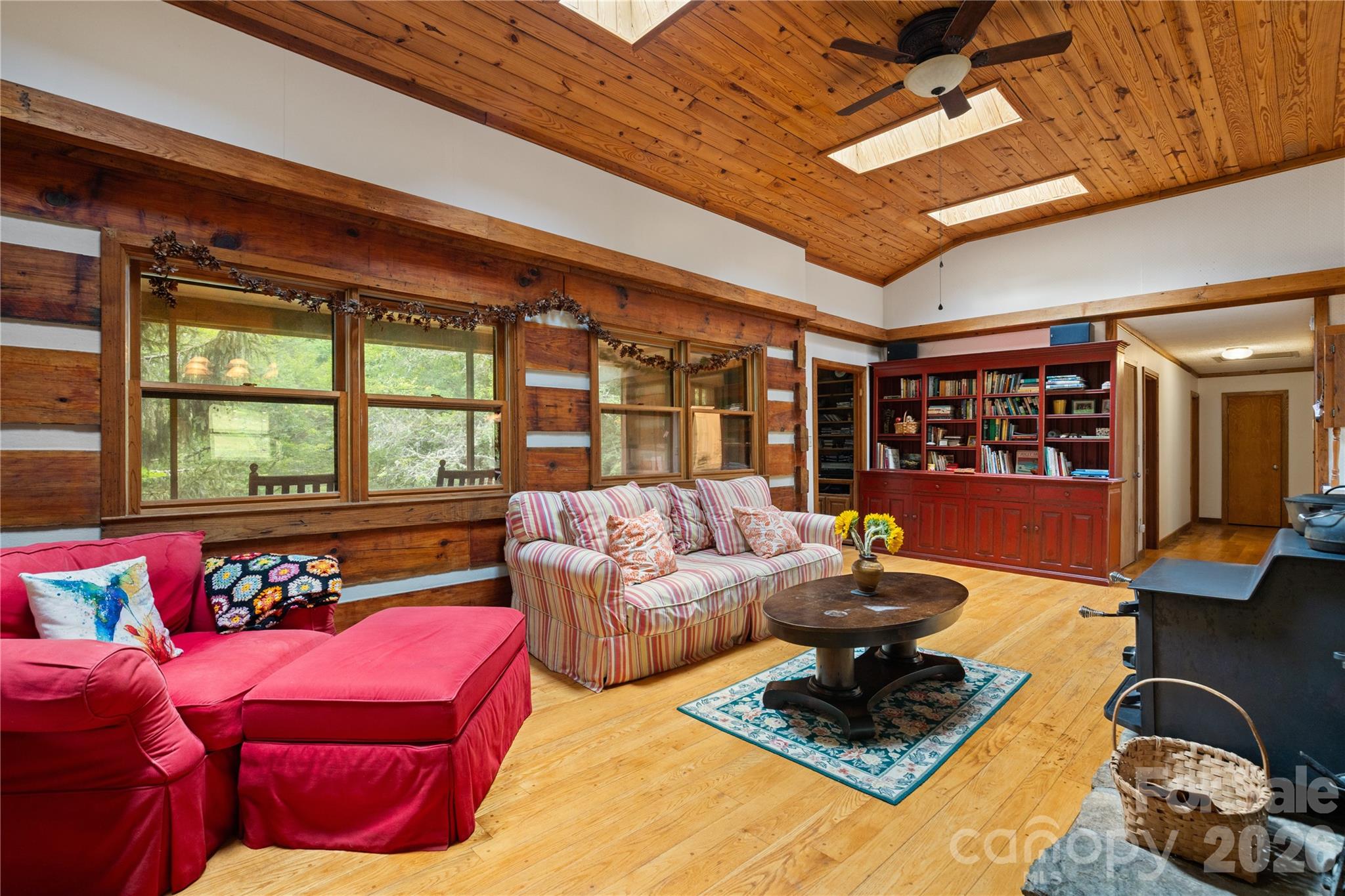 Single Family Residence at 1061 Indian Trail Road, Mars Hill, photo 18 of 48