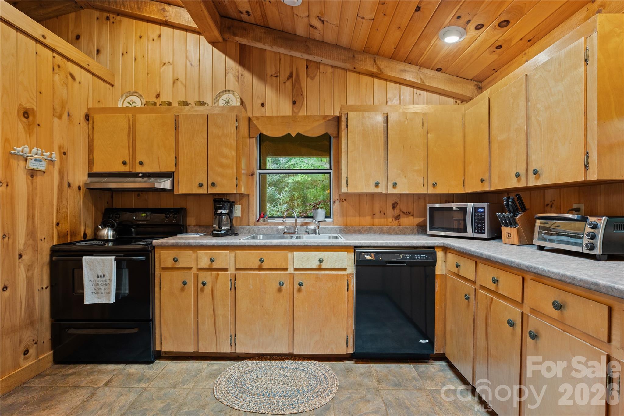 Single Family Residence at 1061 Indian Trail Road, Mars Hill, photo 37 of 48