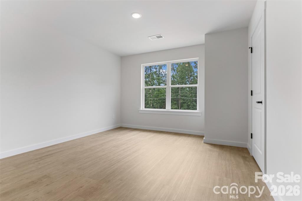 Duplex at 3081-3083 12th Avenue SE, Hickory, photo 9 of 17