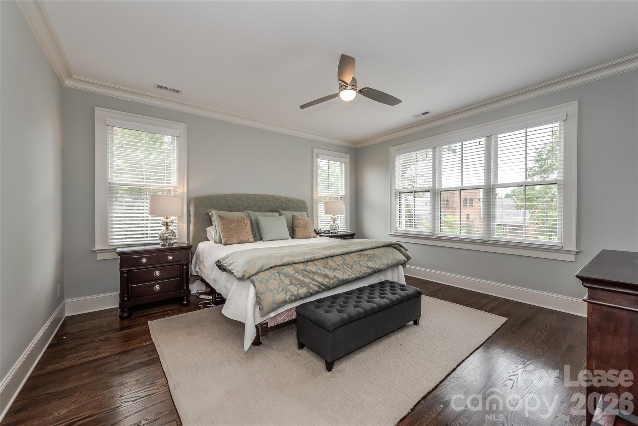 Townhouse at 405 Louise Avenue, Charlotte, photo 17 of 21