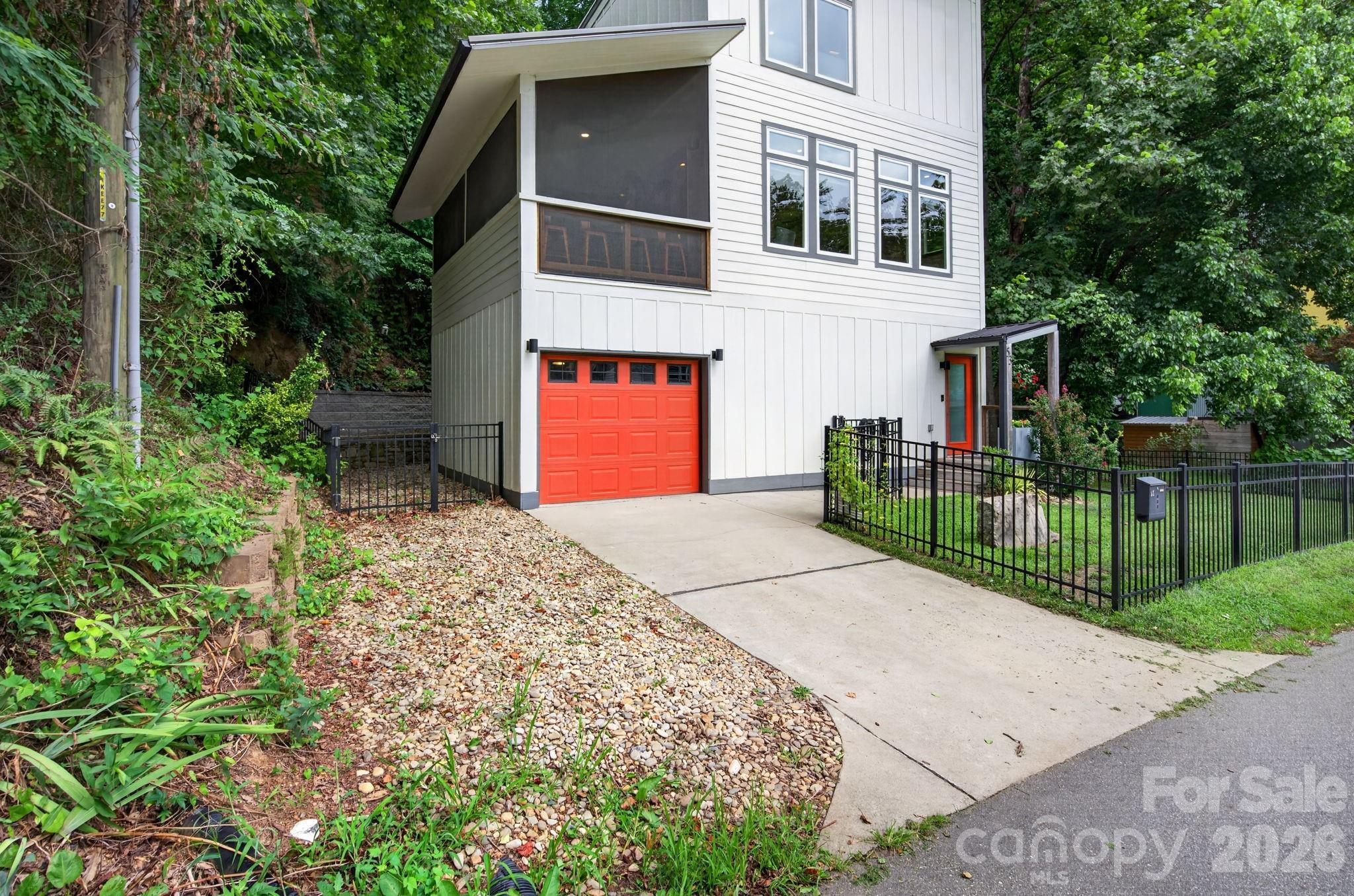 Single Family Residence at 53 Waynesville Avenue, Asheville, photo 24 of 35