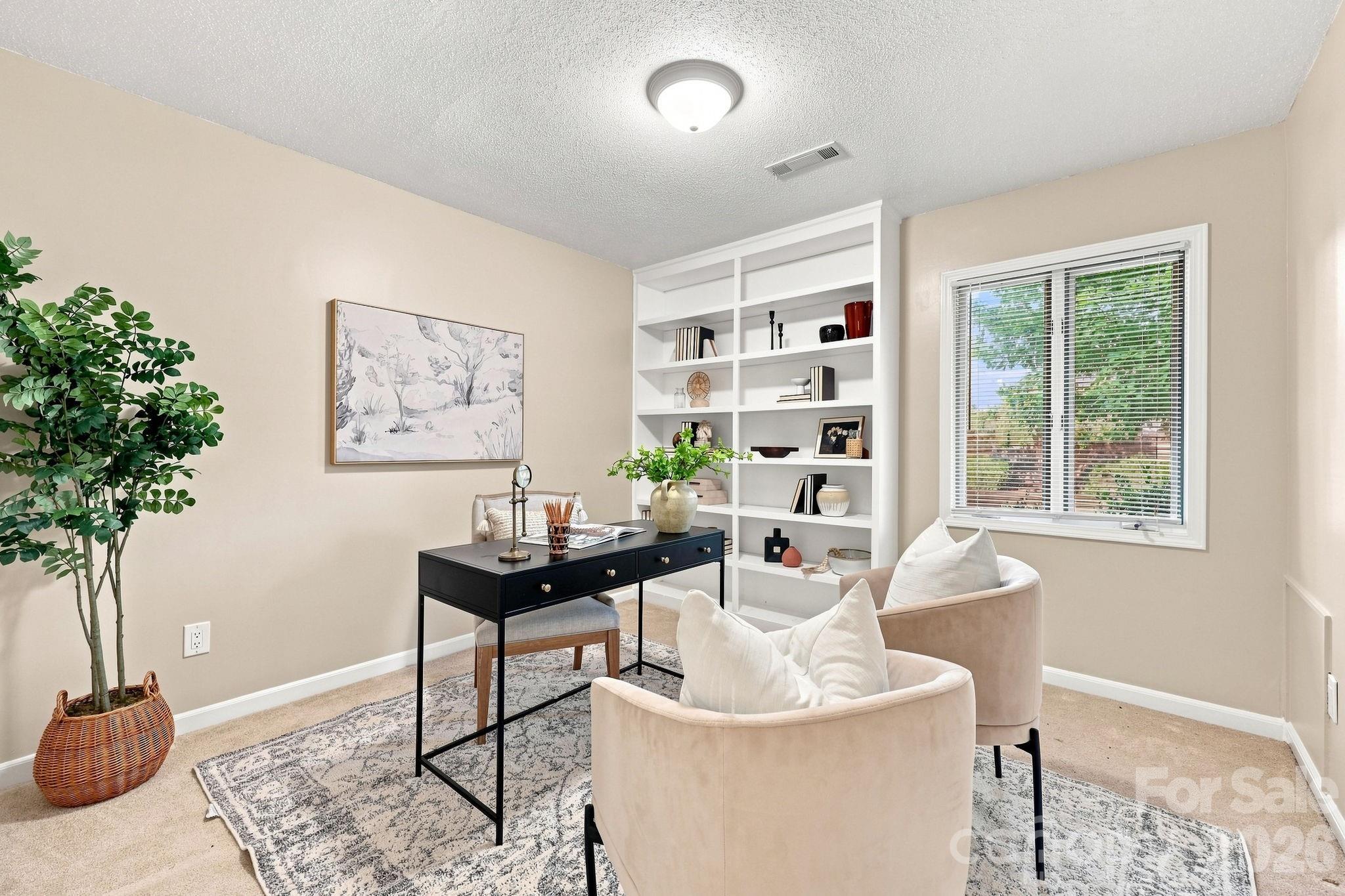Single Family Residence at 103 Briar Ridge Circle, Winston Salem, photo 13 of 48