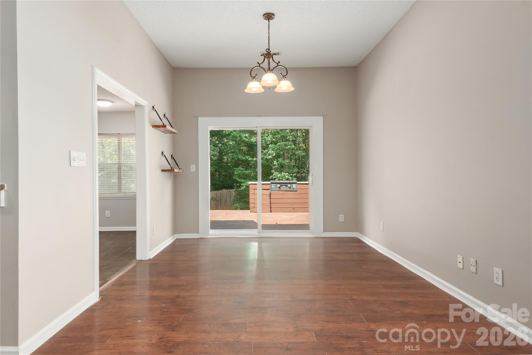 Single Family Residence at 10333 Danesway Lane, Cornelius, photo 7 of 29