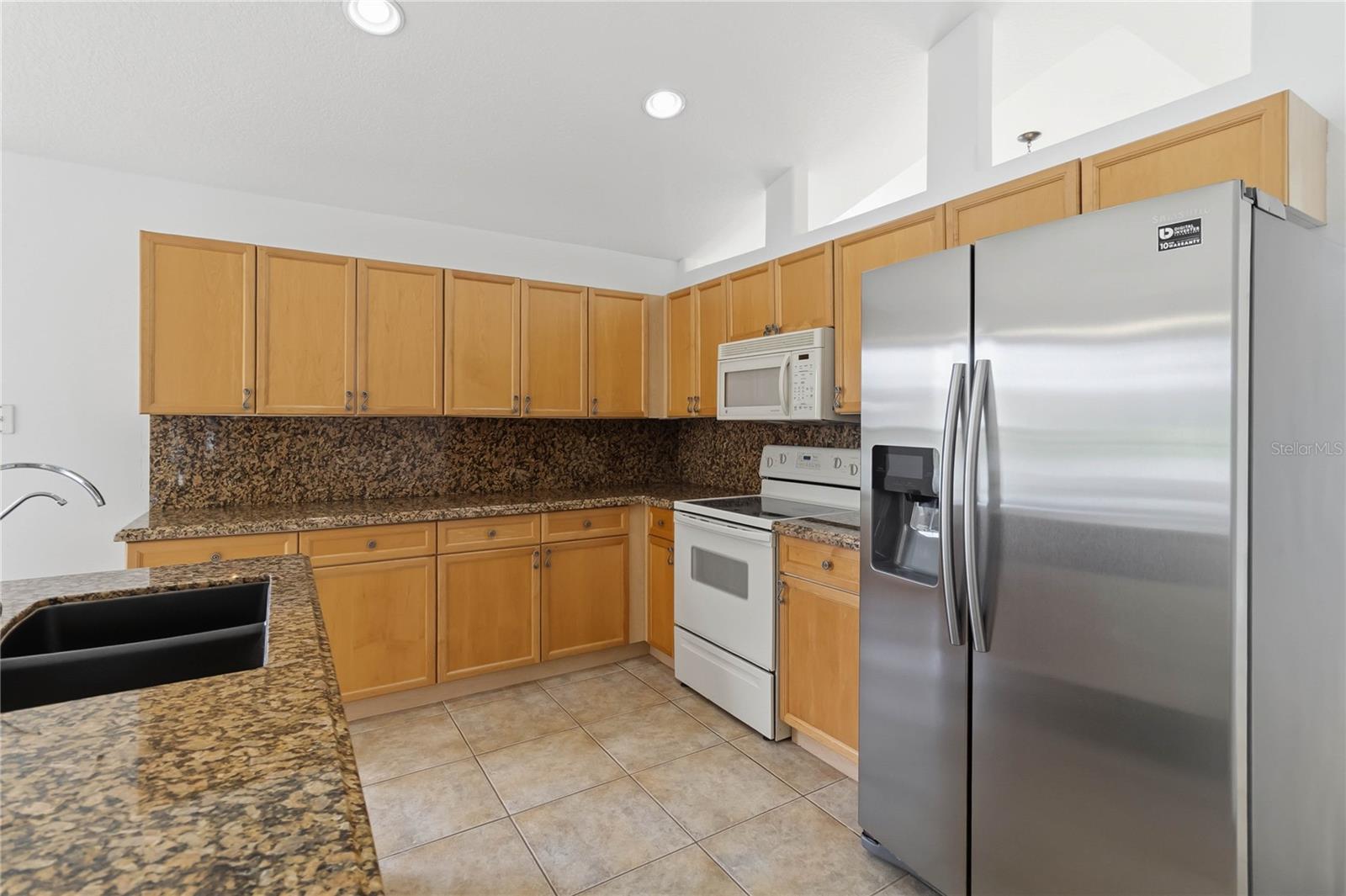 Single Family Residence at 2317 LILY PAD LN, KISSIMMEE, photo 11 of 34