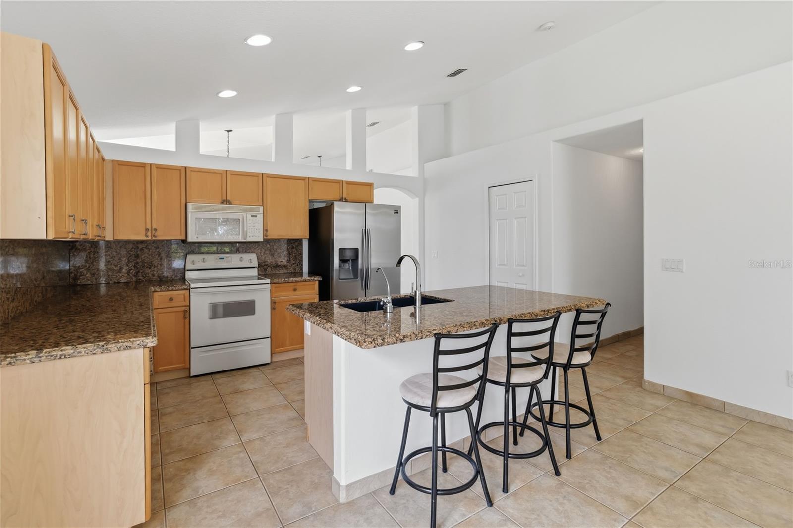 Single Family Residence at 2317 LILY PAD LN, KISSIMMEE, photo 13 of 34