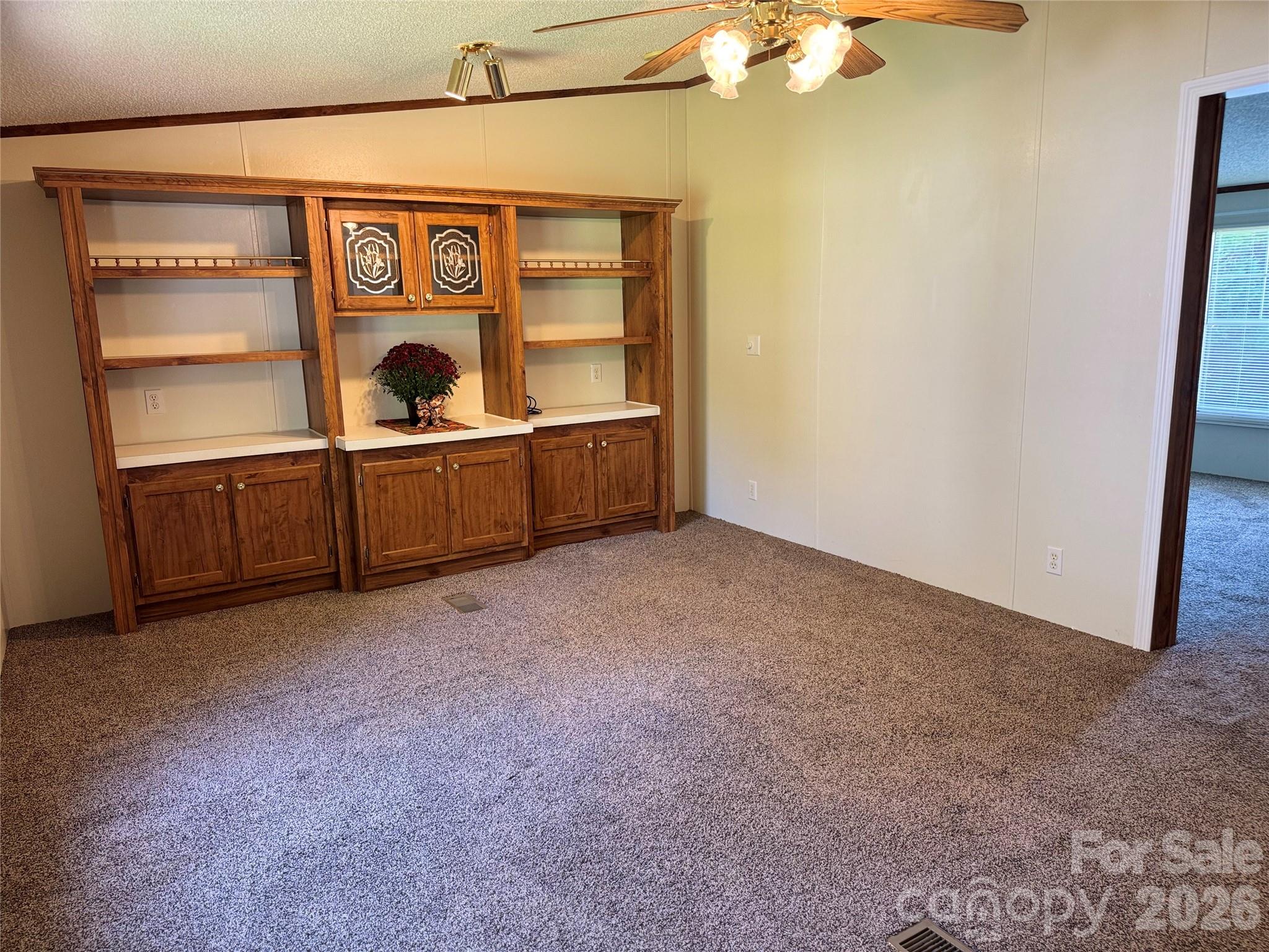 Single Family Residence at 51 Little Hungry Road, Hendersonville, photo 17 of 34