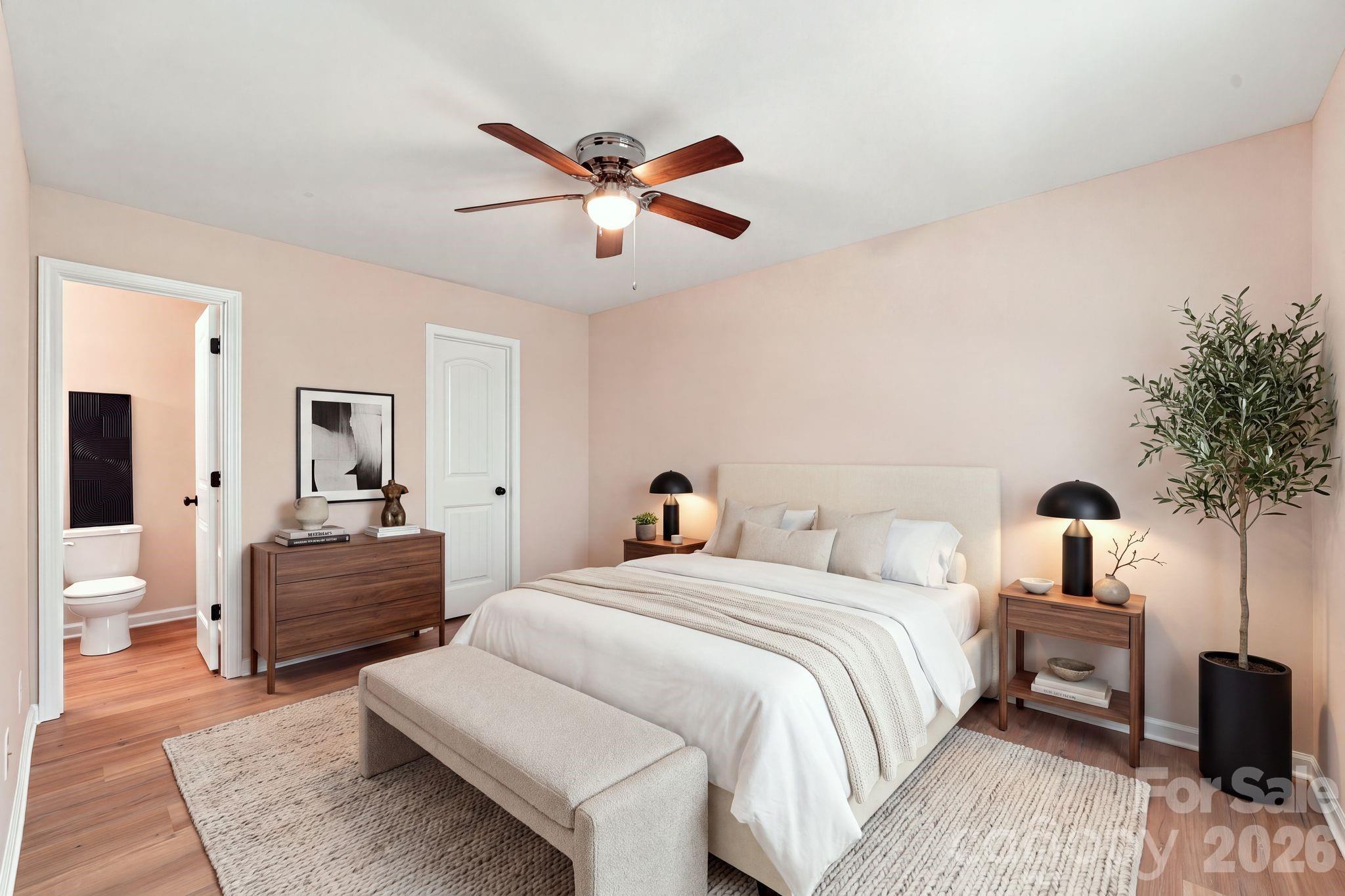 2nd bedroom Upstairs guest bedroom with direct access to the bathroom. This room is virtually stages - 422 Danielle Way, Fort Mill