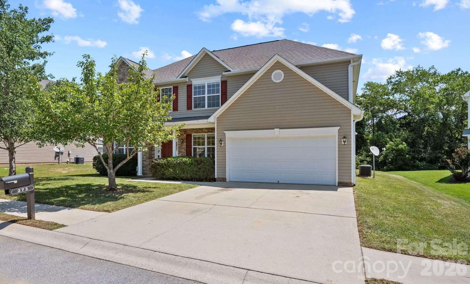 Single Family Residence at 273 Wildbriar Road, Fletcher