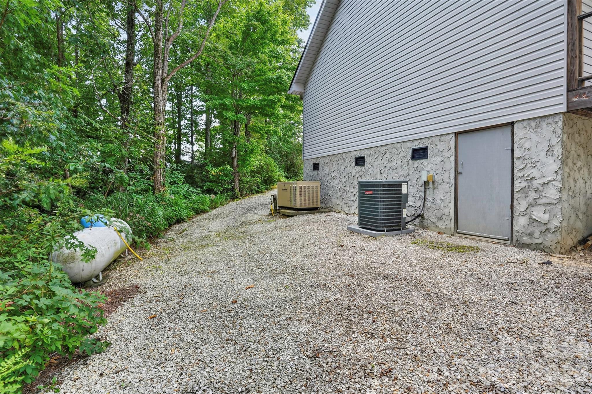 Portfolio at 44 & 50 Autumn View Drive, Hendersonville, photo 47 of 48