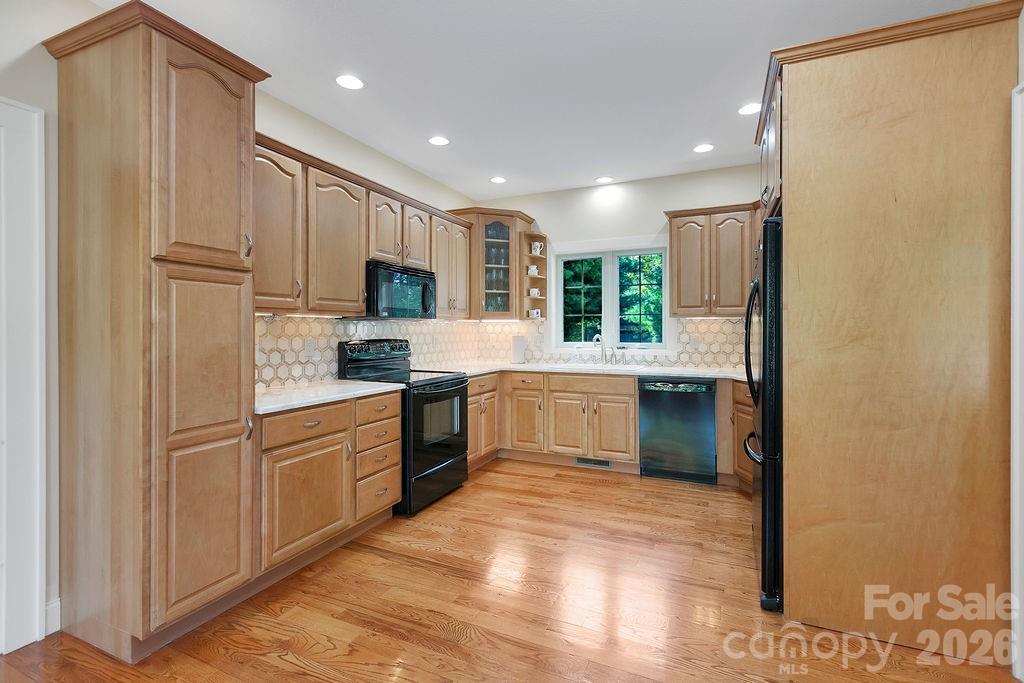 Single Family Residence at 1228 Ugugu Drive, Brevard, photo 19 of 34