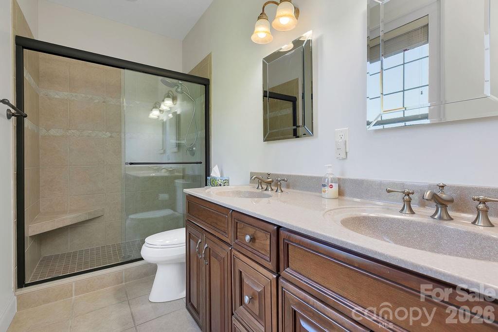 Primary bath 2 - 1228 Ugugu Drive, Brevard