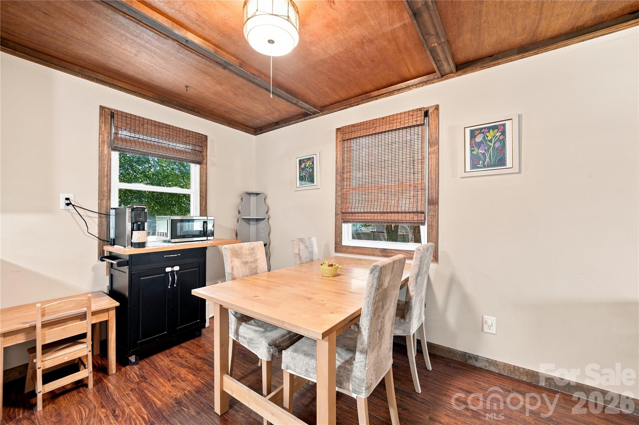 Dining Area - 7704 Otts Circle, Stanley