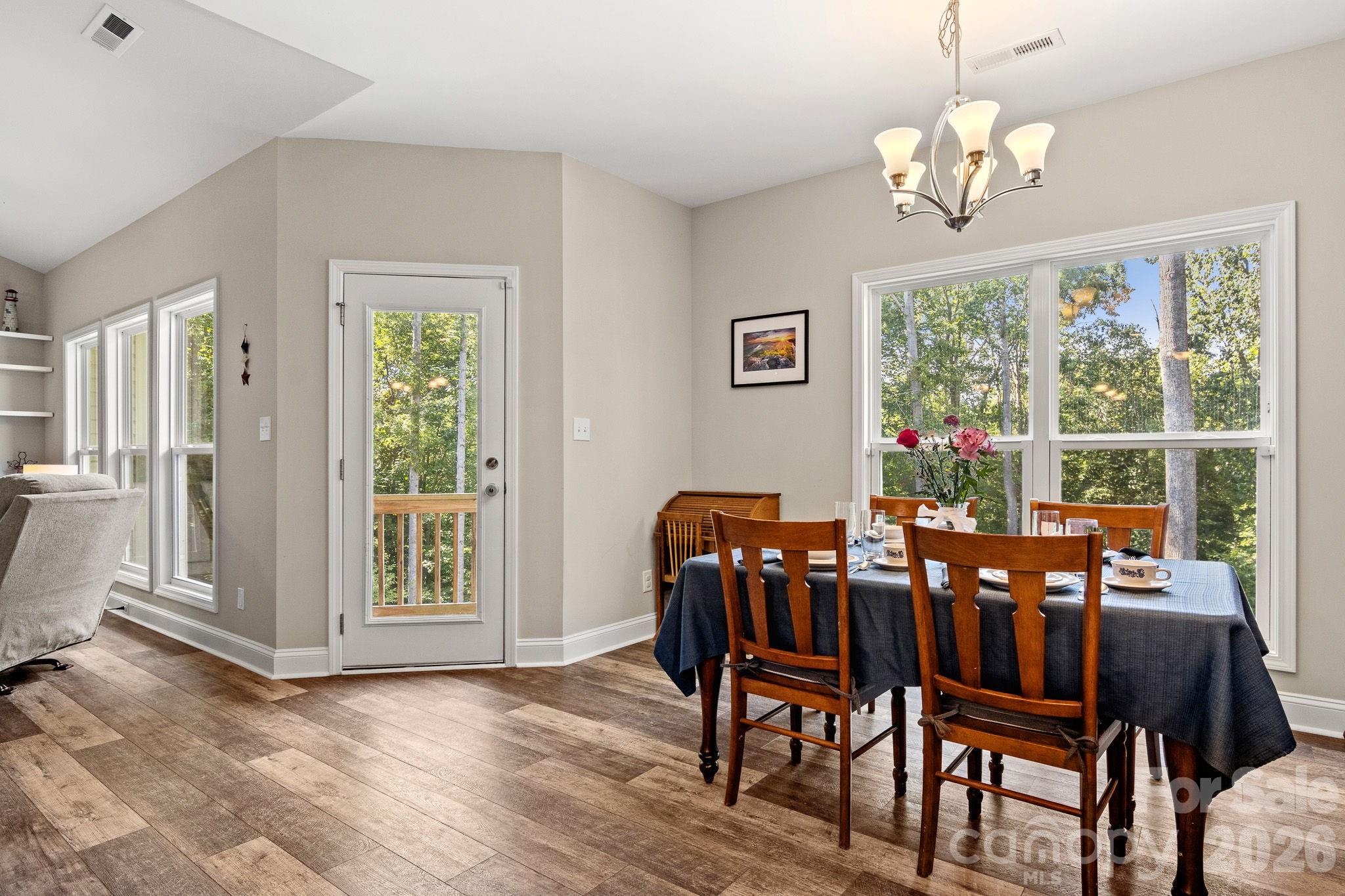 Breakfast Room - 206 N Harbor Watch Drive, Statesville