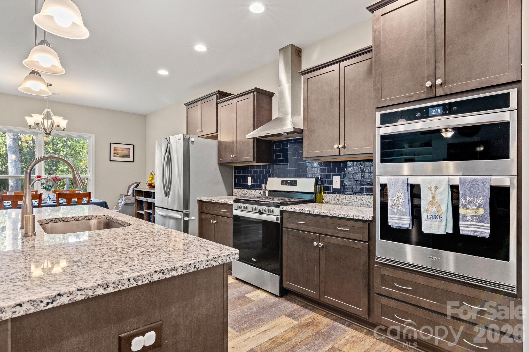 Double Oven Kitchen - 206 N Harbor Watch Drive, Statesville