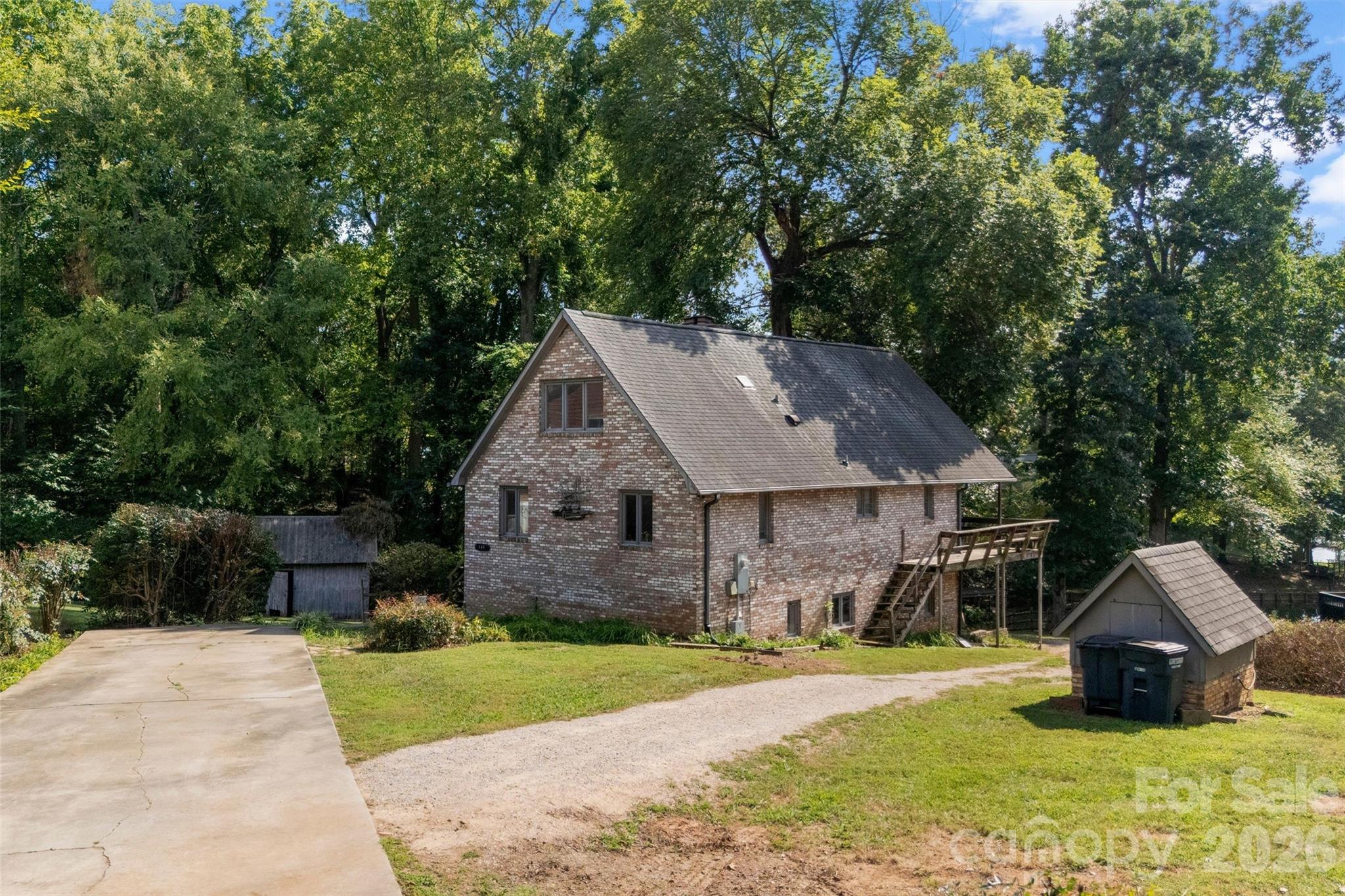 Property from the road. - 131 Baywatch Drive, Mooresville