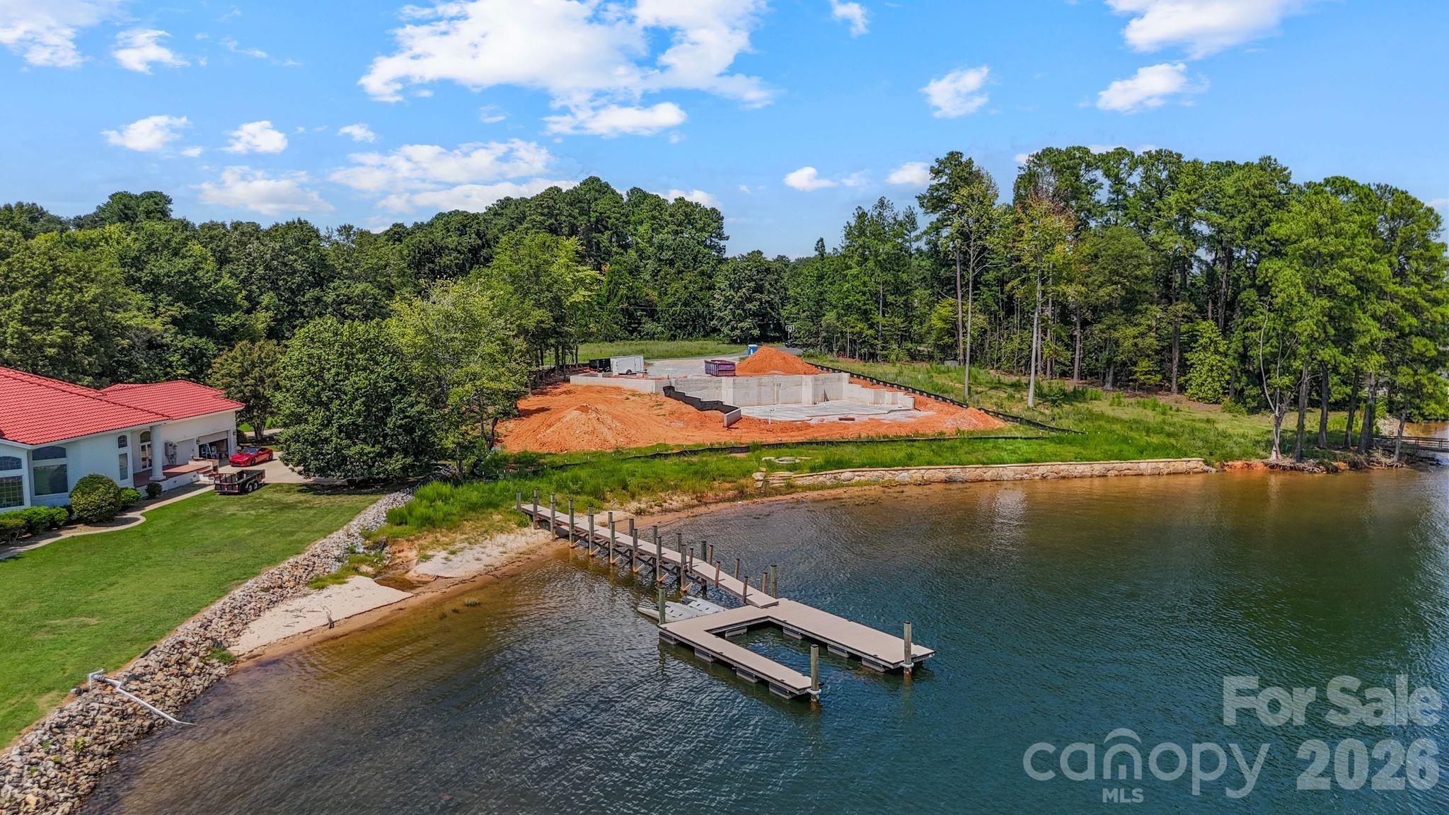 This type of waterfront and new construction is very rare on Lake Norman. - 7928 Pine Cove Lane, Denver