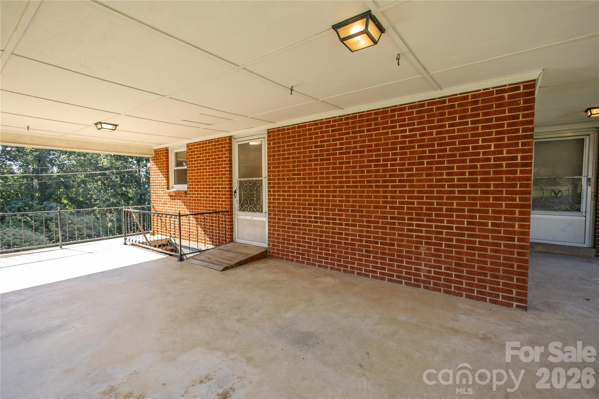 Single Family Residence at 136 Marion Street, Marion, photo 4 of 43