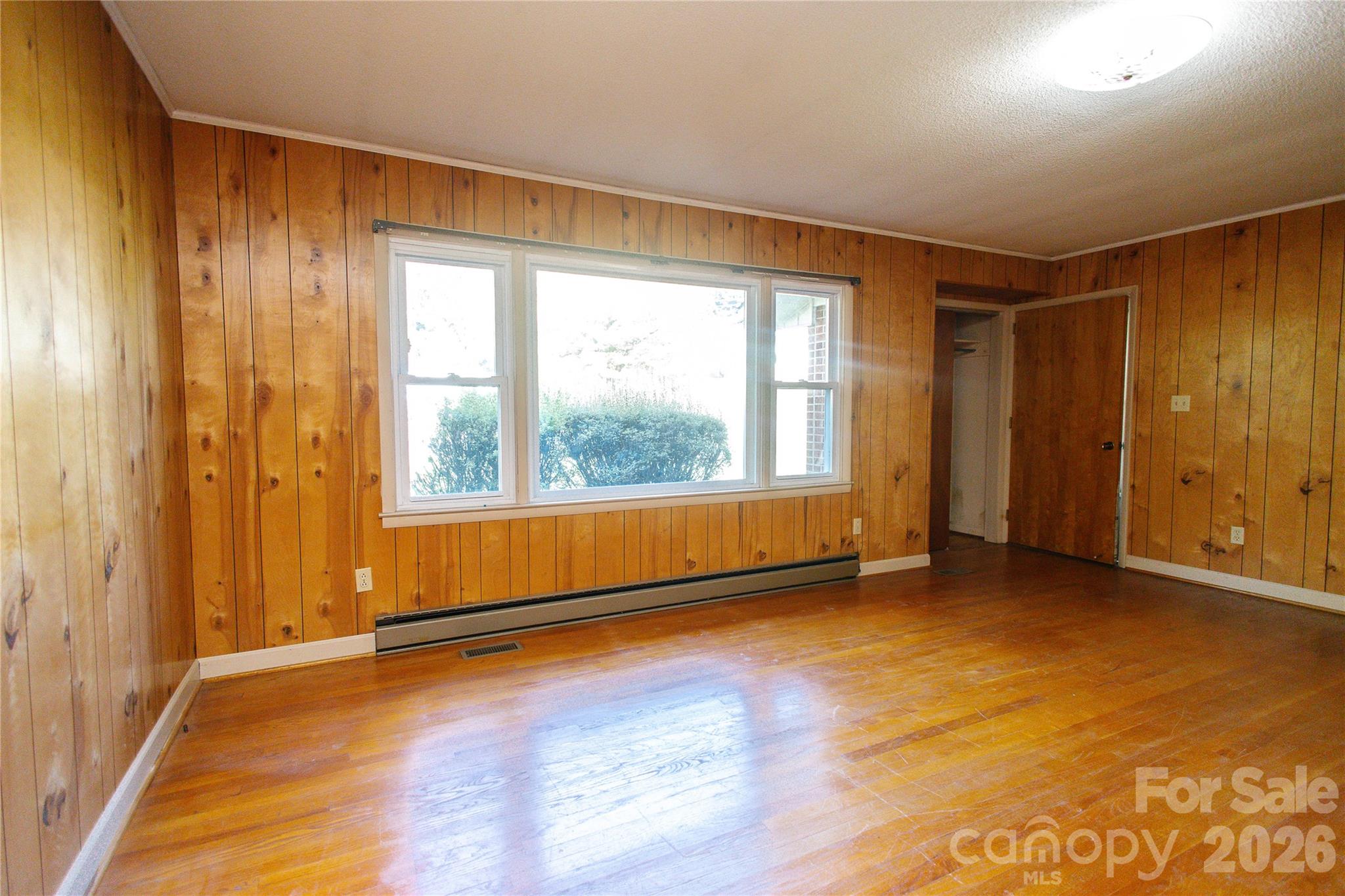 Single Family Residence at 136 Marion Street, Marion, photo 14 of 43