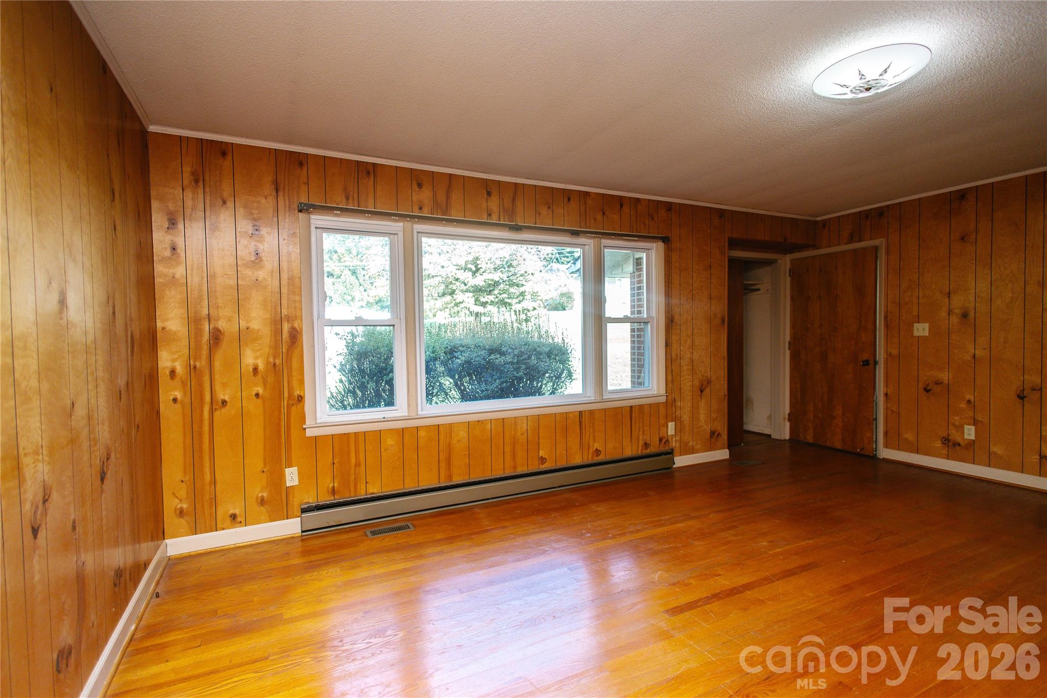 Single Family Residence at 136 Marion Street, Marion, photo 15 of 43