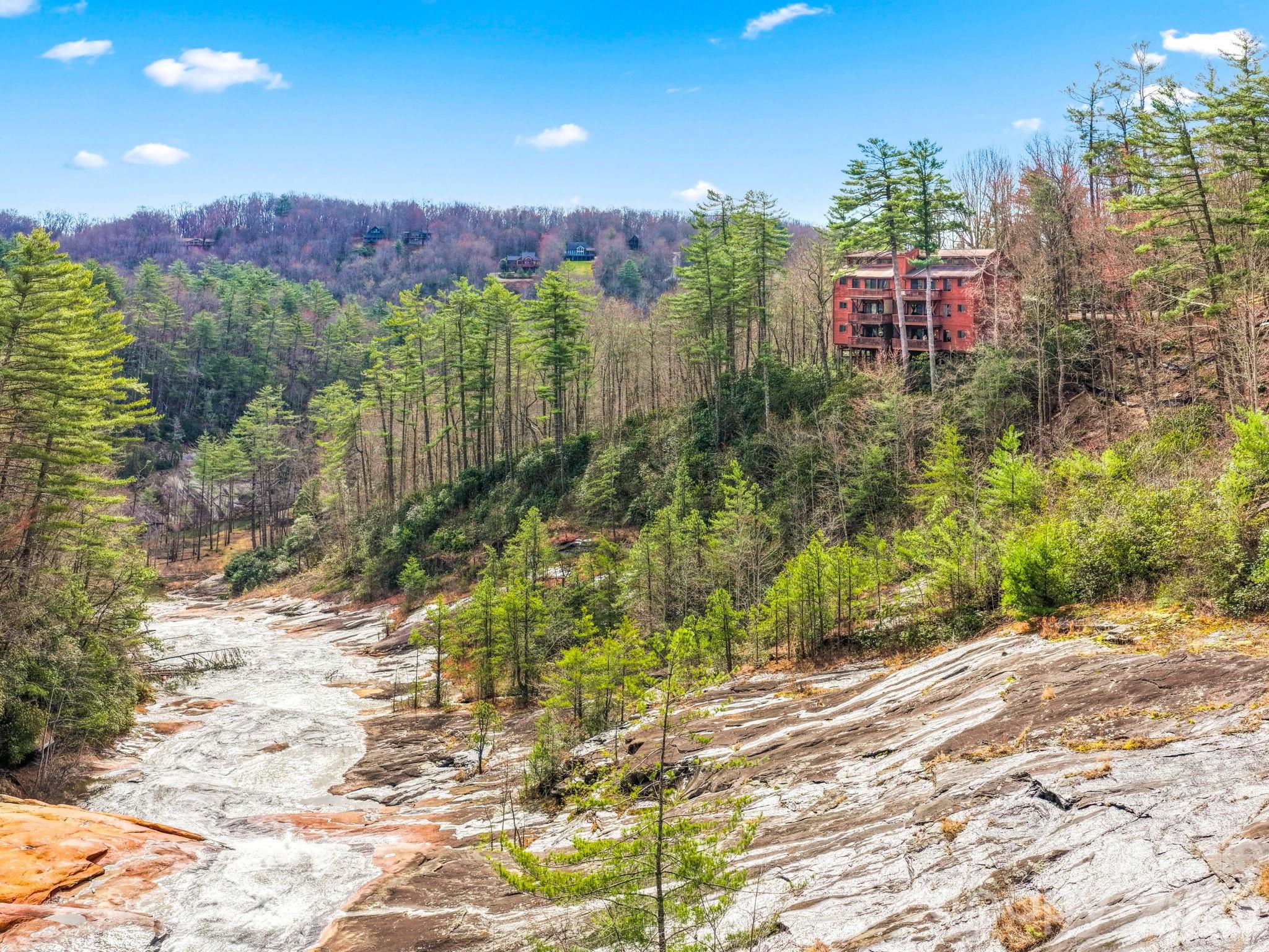 Condominium at 221 Toxaway Falls Drive, Lake Toxaway, photo 10 of 47