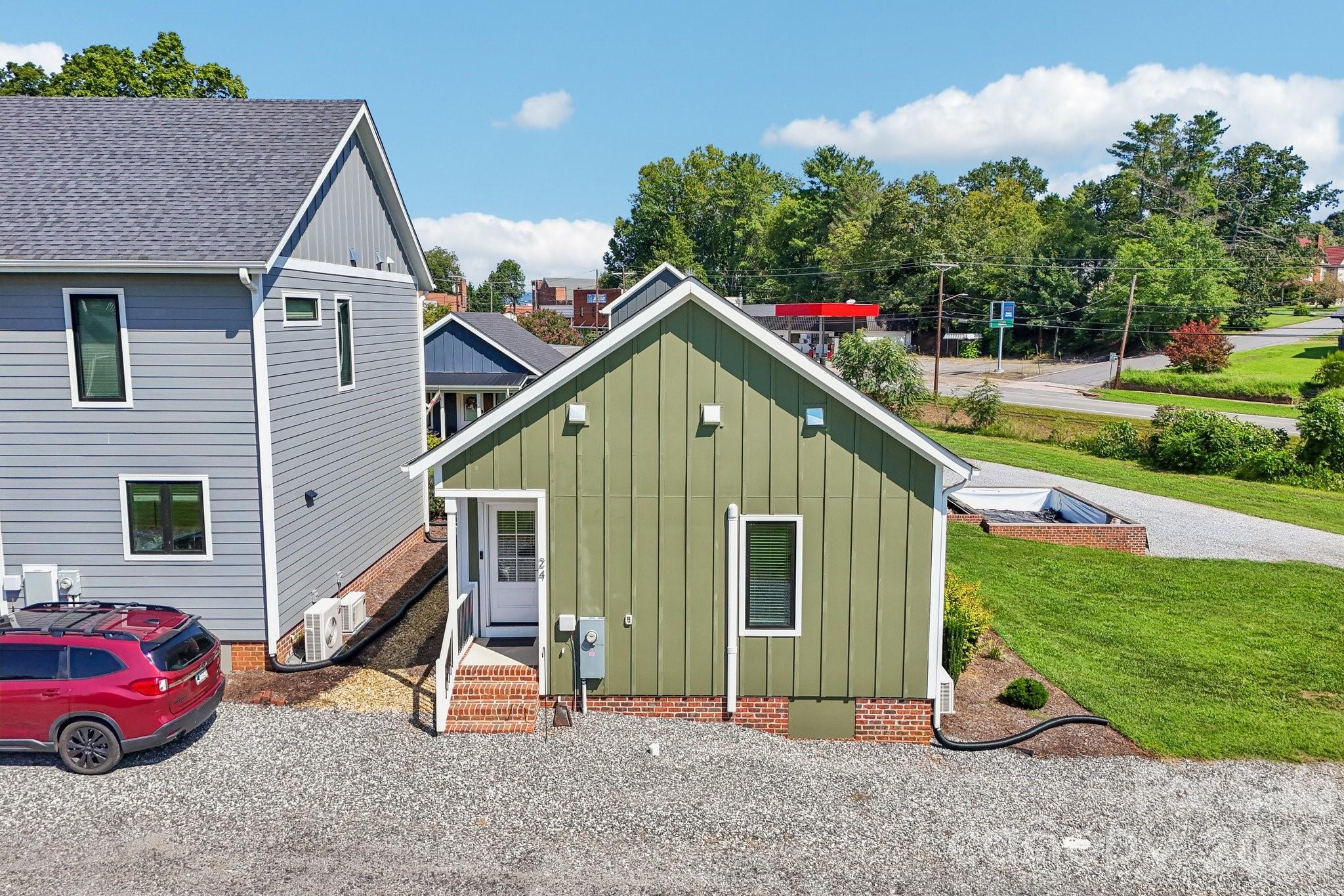 Single Family Residence at 24 Cottage Court, Granite Falls, photo 21 of 25