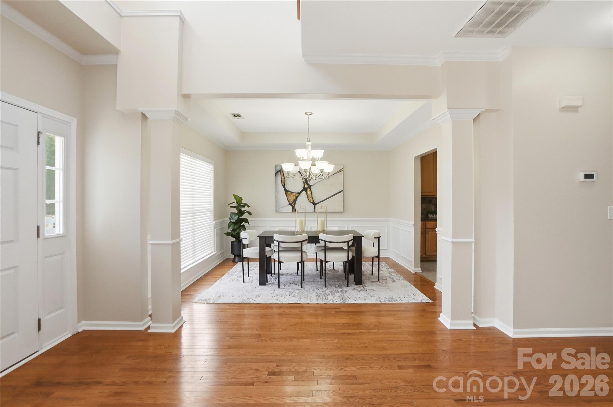Single Family Residence at 509 Evening Mist Drive, Fort Mill, photo 10 of 48