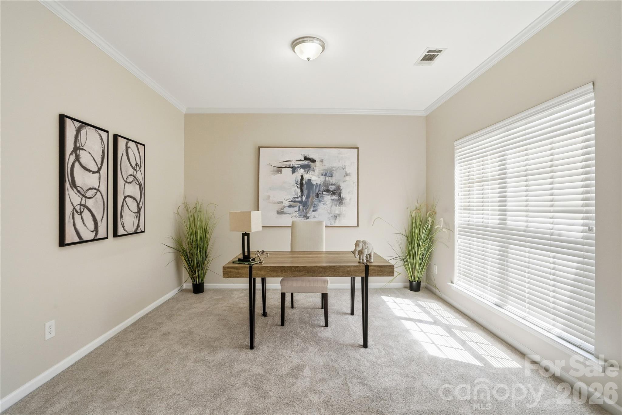 Single Family Residence at 509 Evening Mist Drive, Fort Mill, photo 13 of 48