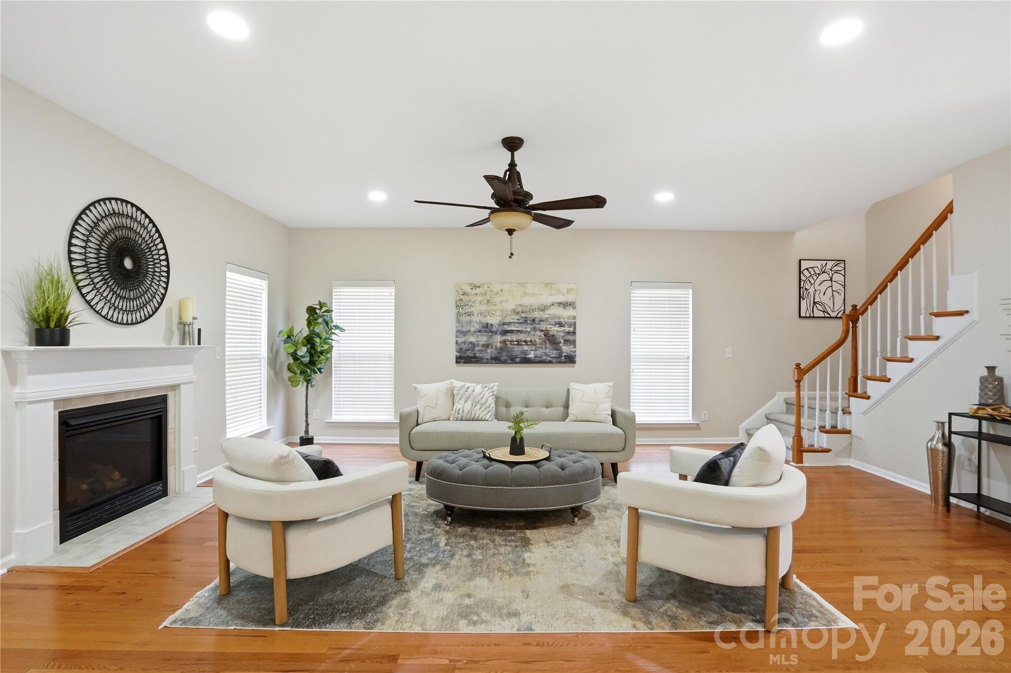 Single Family Residence at 509 Evening Mist Drive, Fort Mill, photo 20 of 48