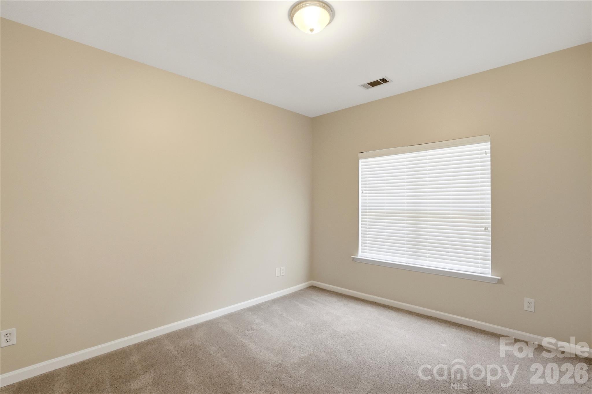 Single Family Residence at 509 Evening Mist Drive, Fort Mill, photo 28 of 48