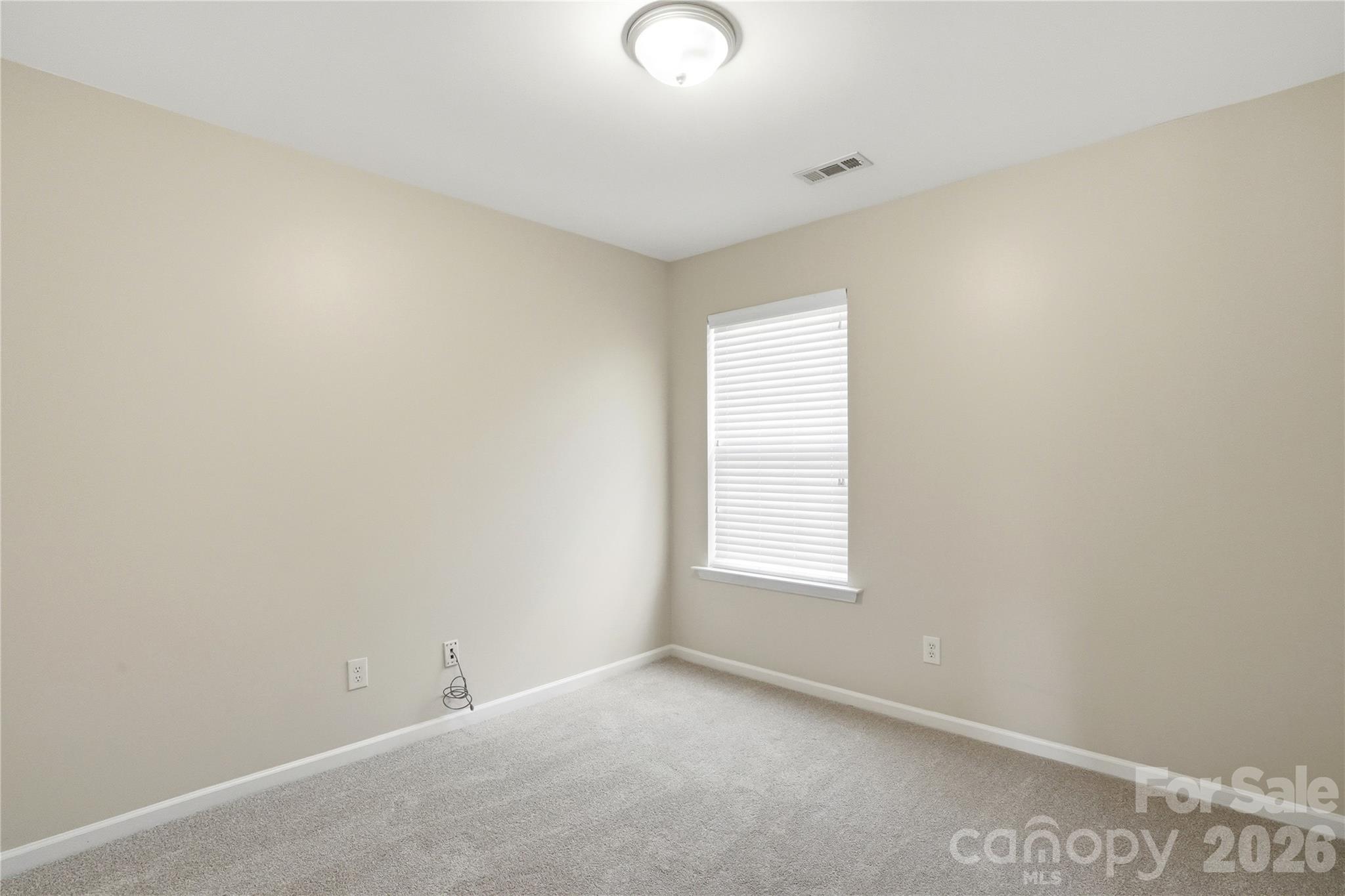 Single Family Residence at 509 Evening Mist Drive, Fort Mill, photo 35 of 48