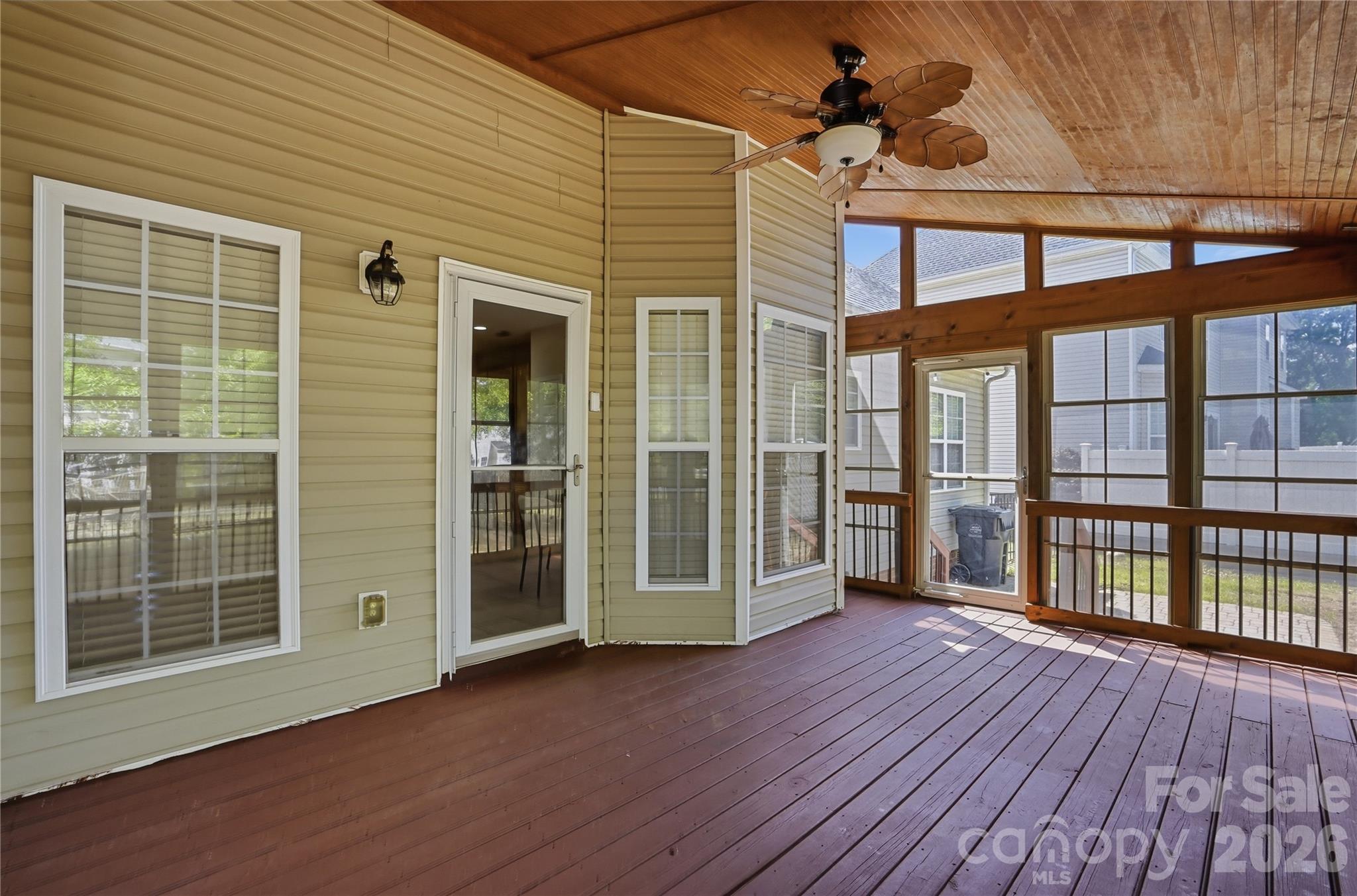 Single Family Residence at 509 Evening Mist Drive, Fort Mill, photo 43 of 48