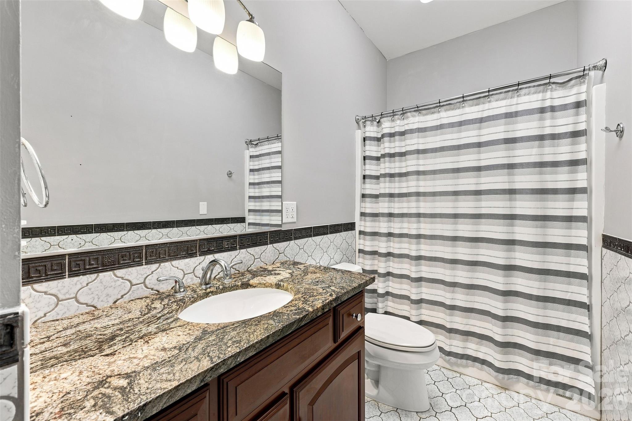 Single Family Residence at 2290 Northview Harbour Drive, Sherrills Ford, photo 21 of 48