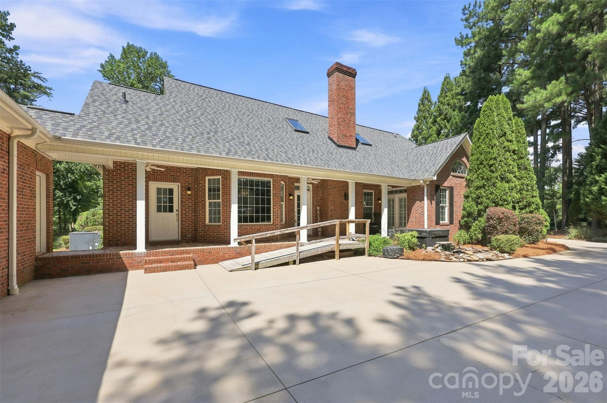 Single Family Residence at 2290 Northview Harbour Drive, Sherrills Ford, photo 35 of 48