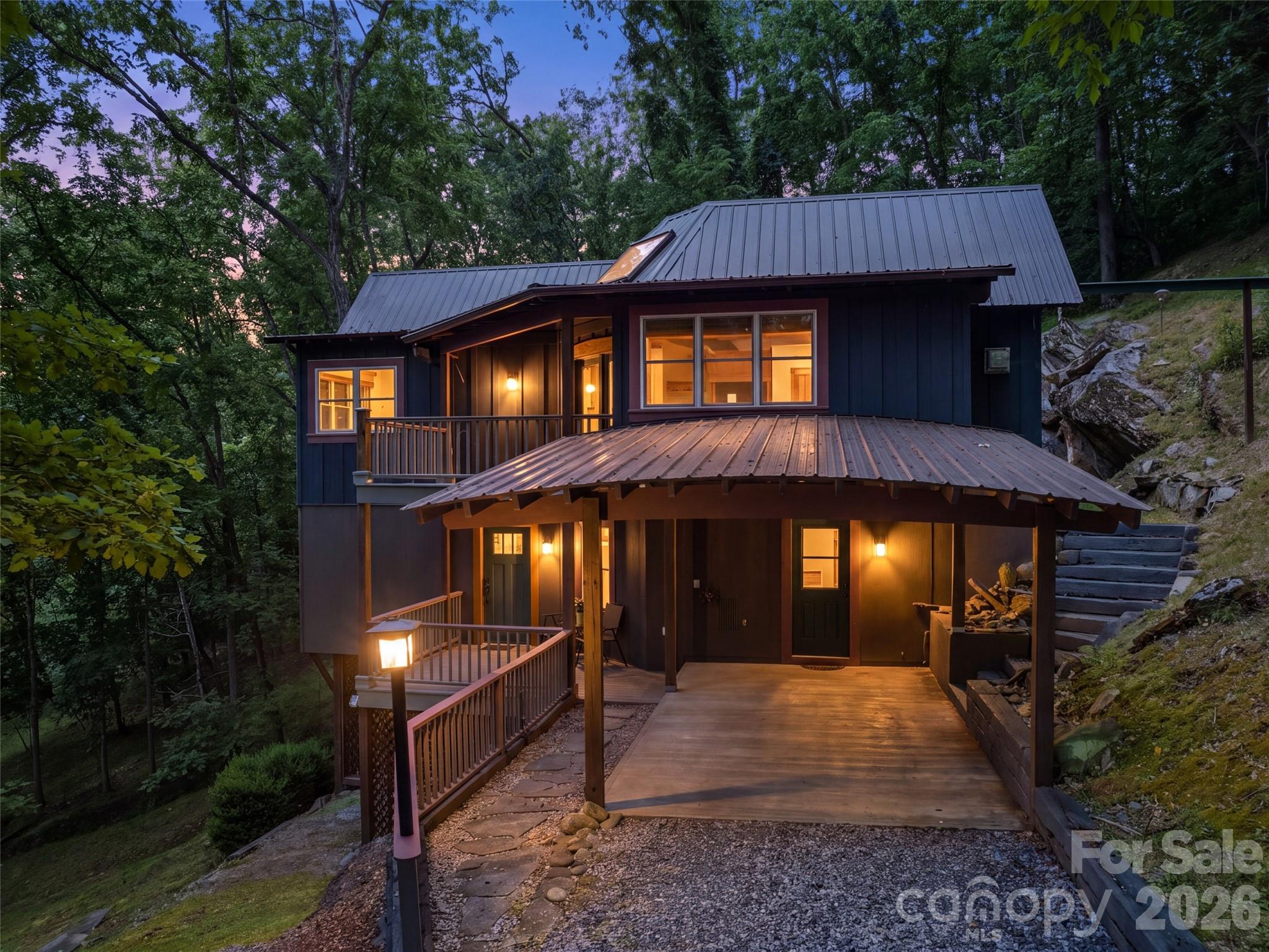 145 Hiaway Trail