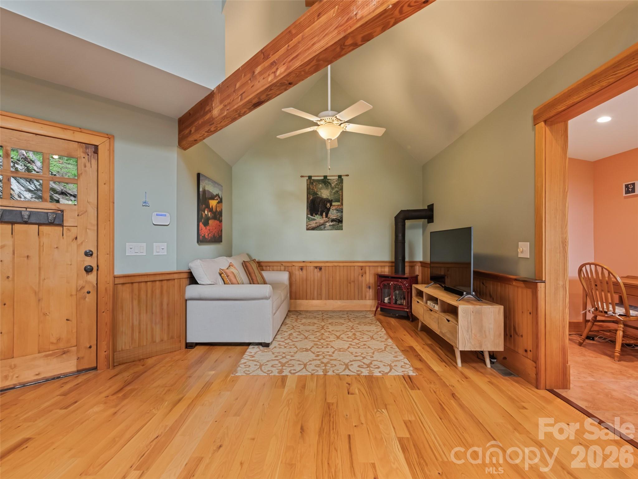 Single Family Residence at 145 Hiaway Trail, Clyde, photo 19 of 42
