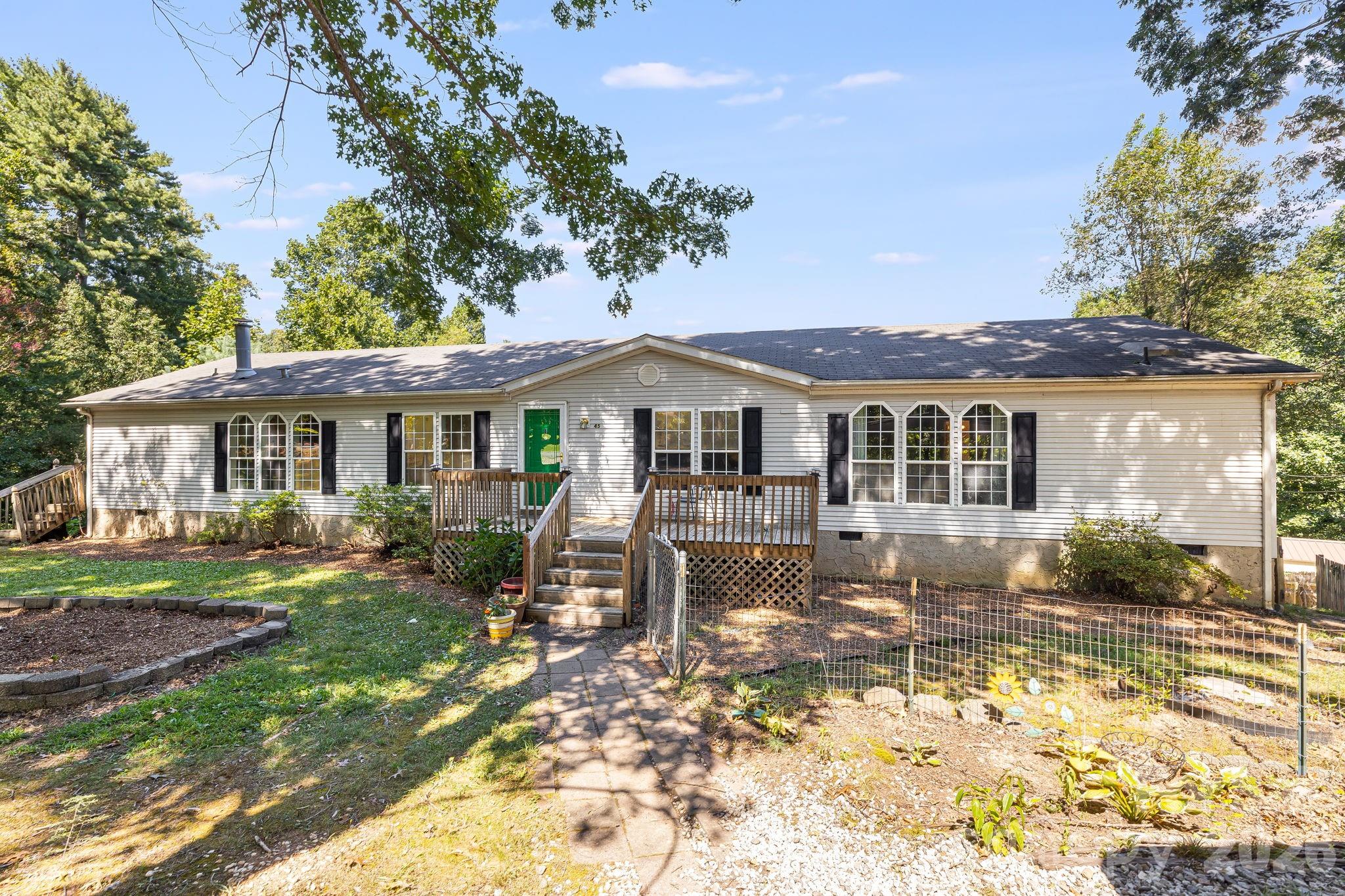 Single Family Residence at 45 Shelby Road, Asheville, photo 4 of 48