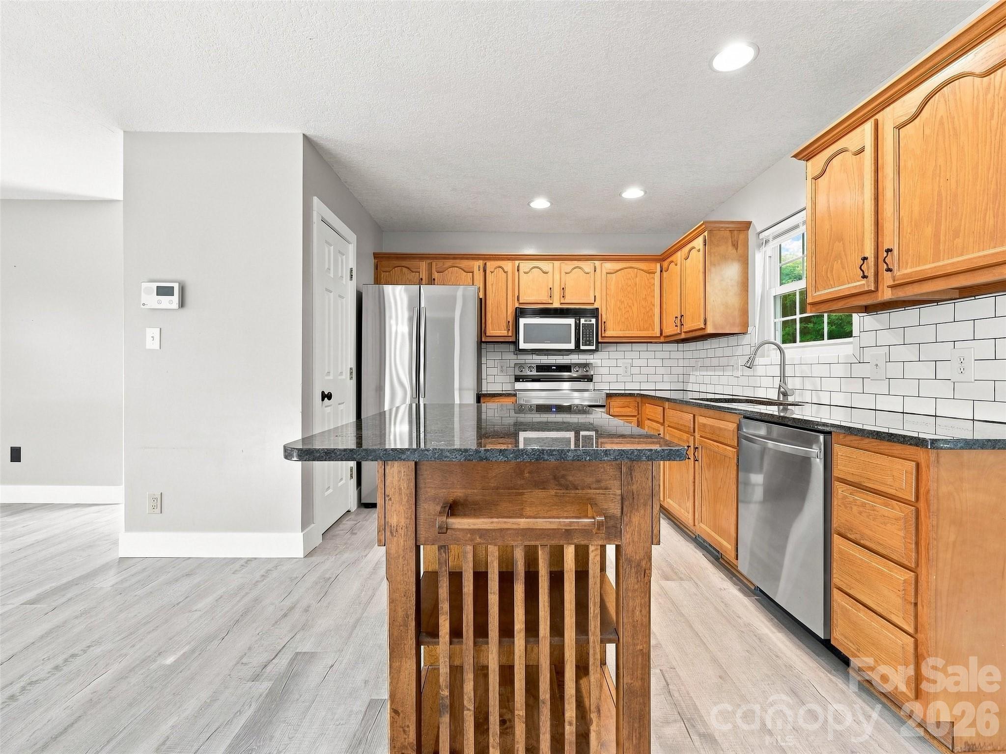 Single Family Residence at 11 Brant Lane, Weaverville, photo 12 of 41