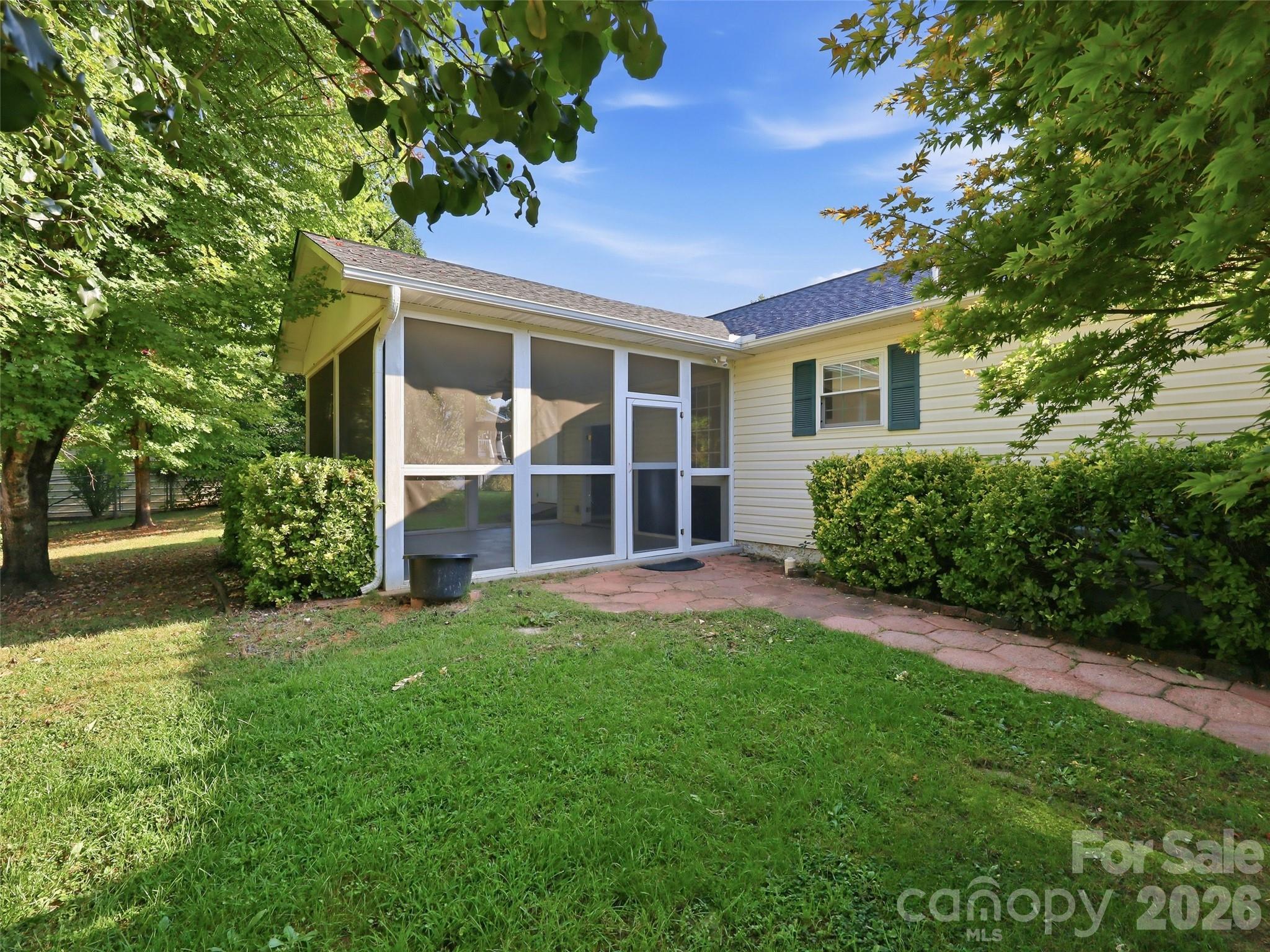 Single Family Residence at 11 Brant Lane, Weaverville, photo 33 of 41