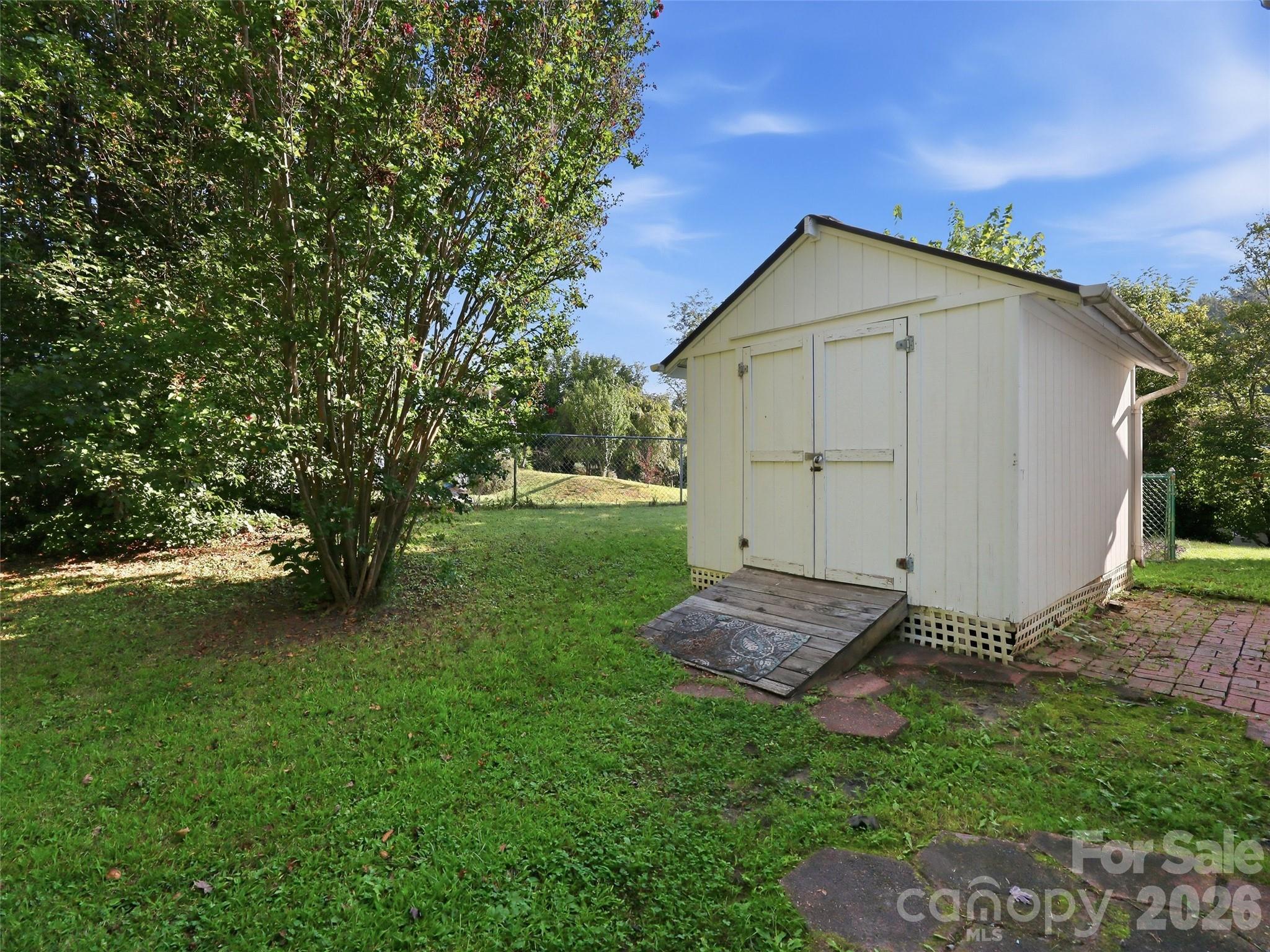 Single Family Residence at 11 Brant Lane, Weaverville, photo 35 of 41