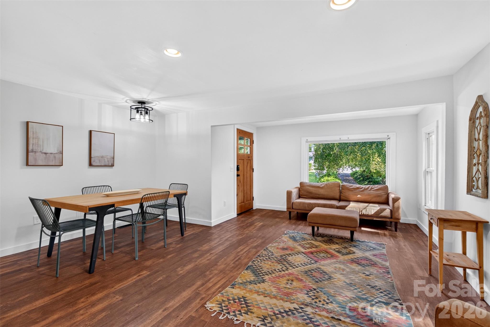Single Family Residence at 39 Wyatt Street, Asheville, photo 11 of 34