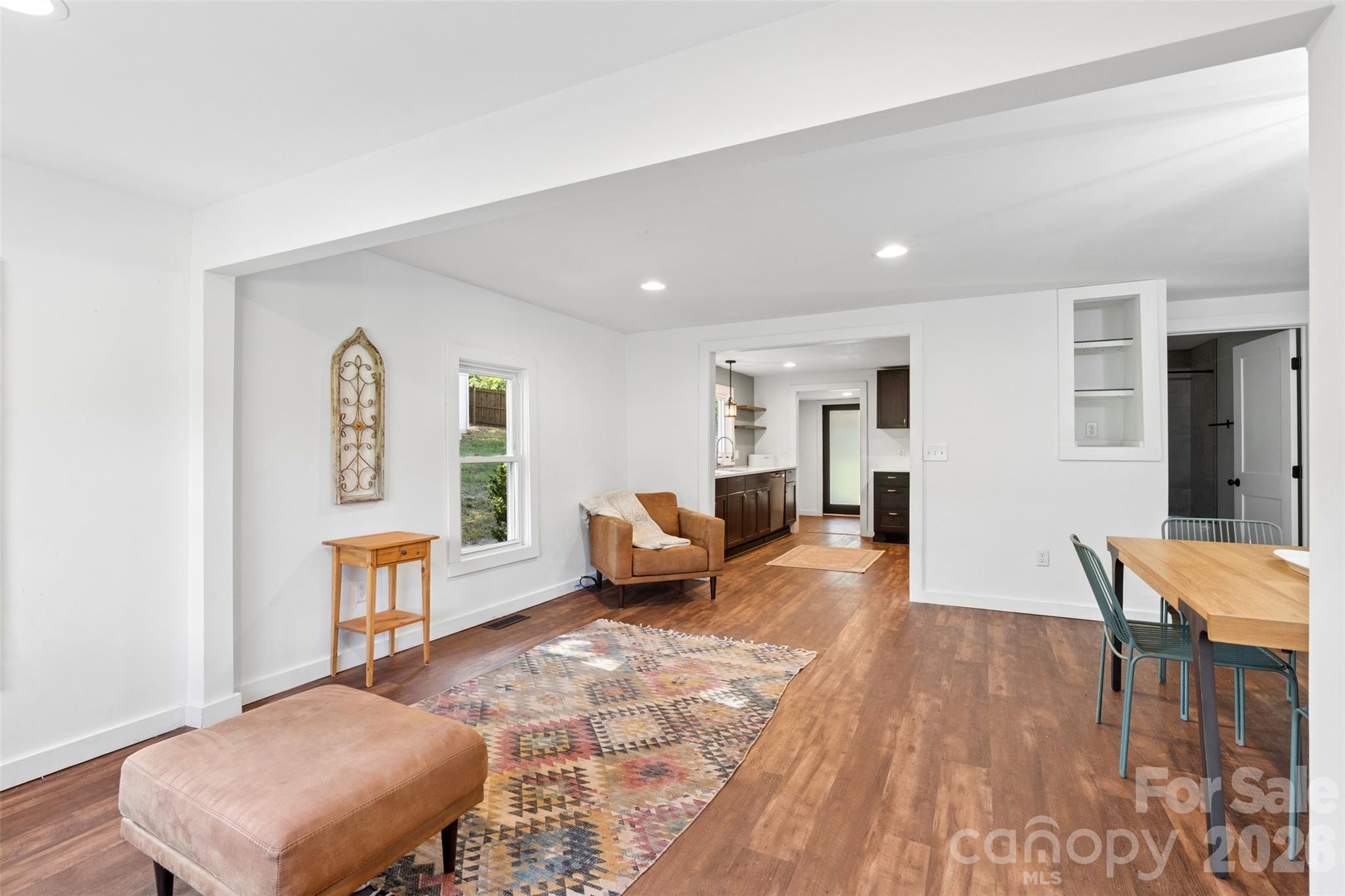 Single Family Residence at 39 Wyatt Street, Asheville, photo 15 of 34