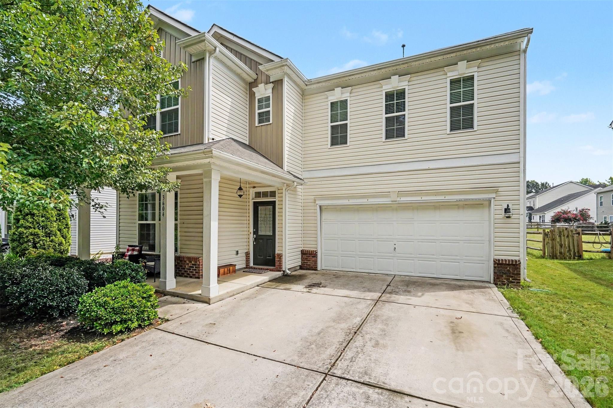 Single Family Residence at 3604 Exbury Gardens Drive, Waxhaw, photo 40 of 47
