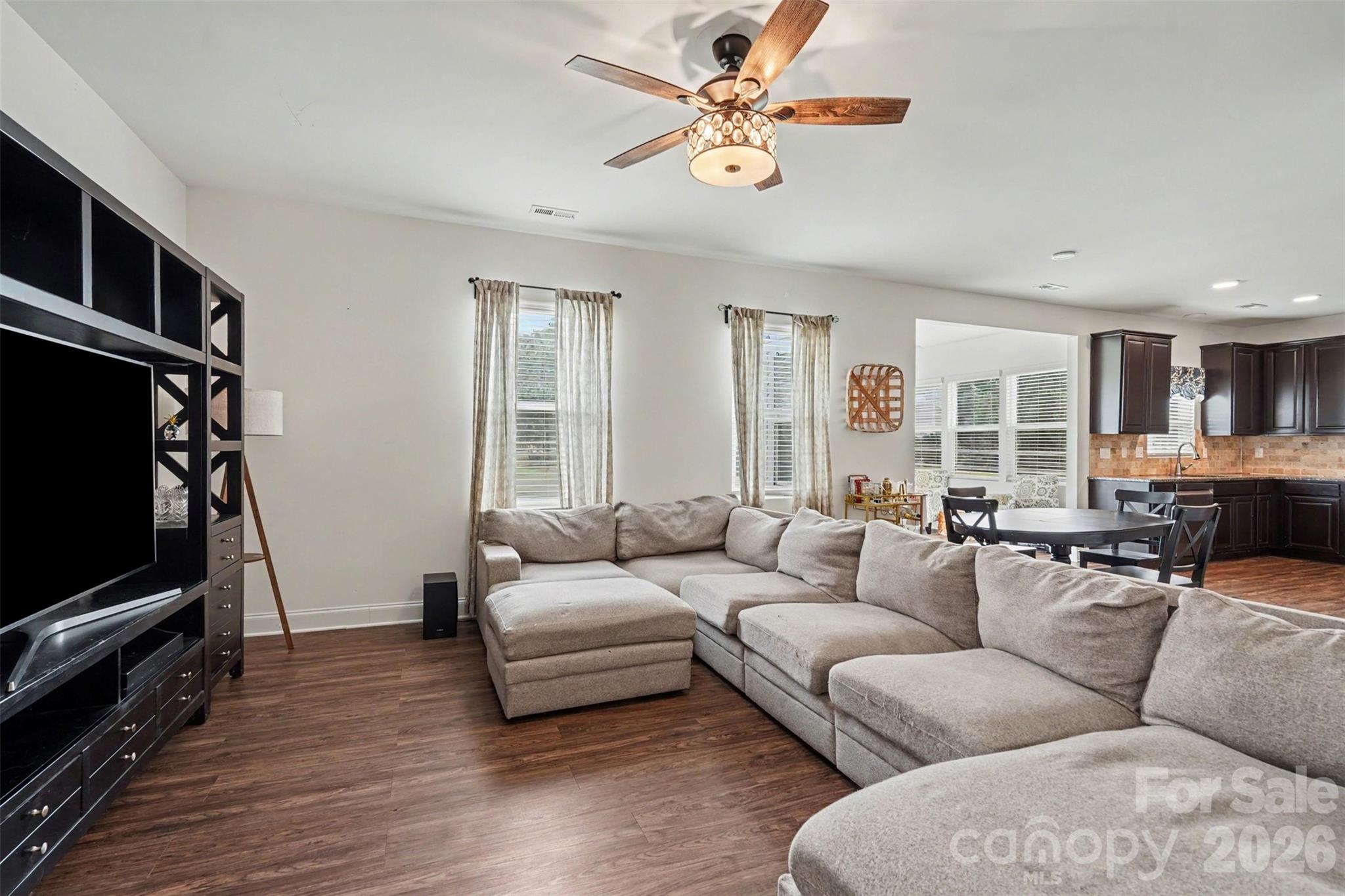 Single Family Residence at 3604 Exbury Gardens Drive, Waxhaw, photo 5 of 47