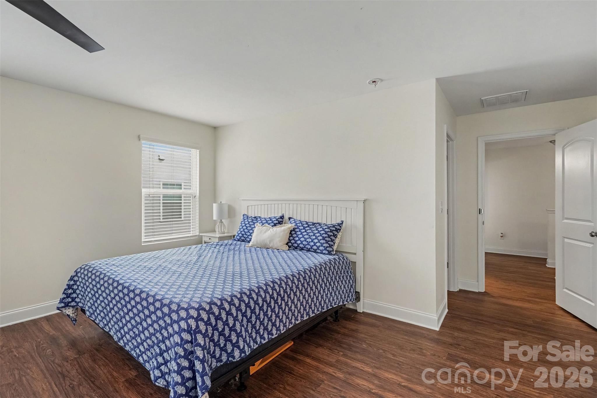Single Family Residence at 3604 Exbury Gardens Drive, Waxhaw, photo 20 of 47