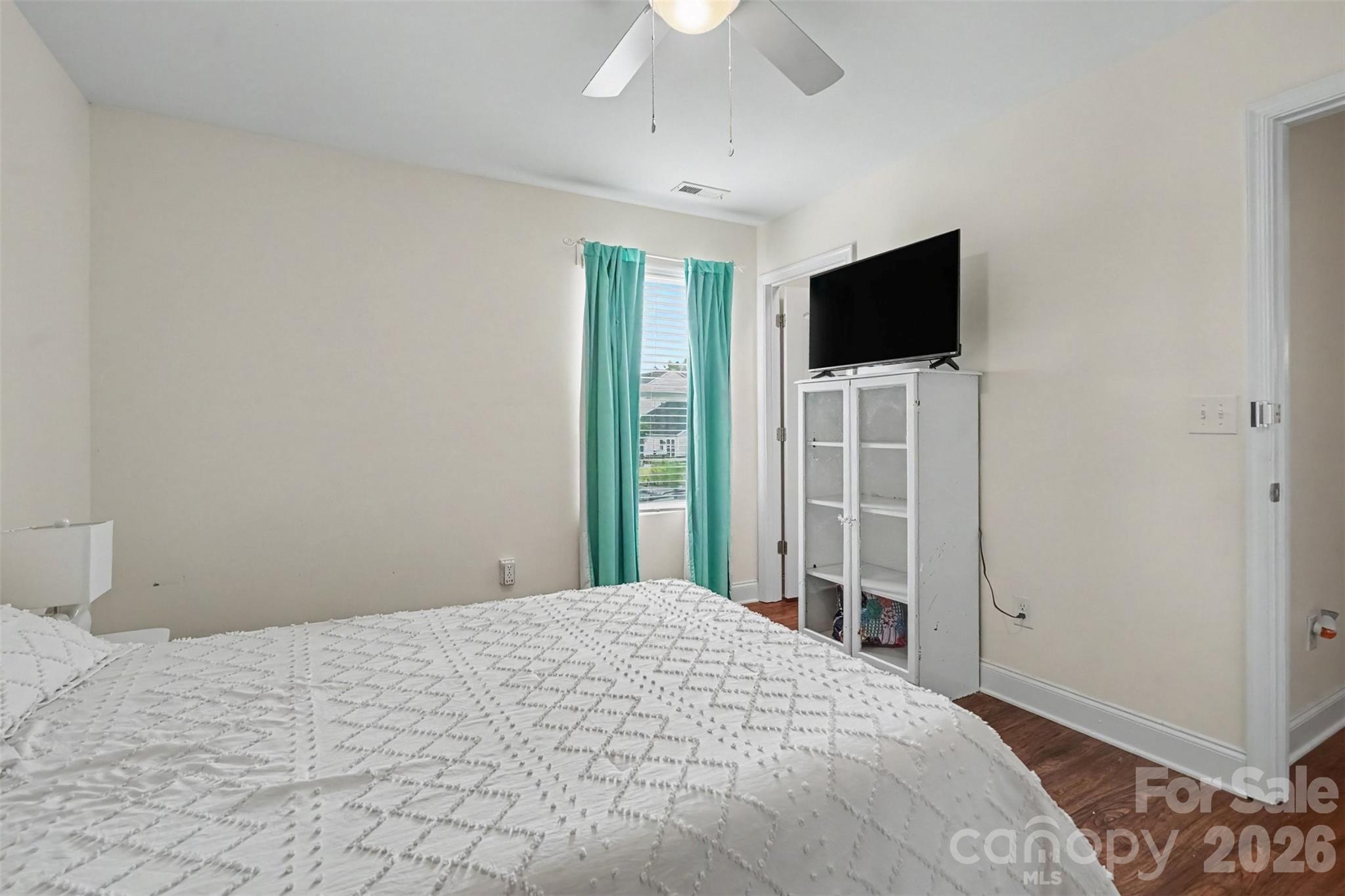 Single Family Residence at 3604 Exbury Gardens Drive, Waxhaw, photo 25 of 47